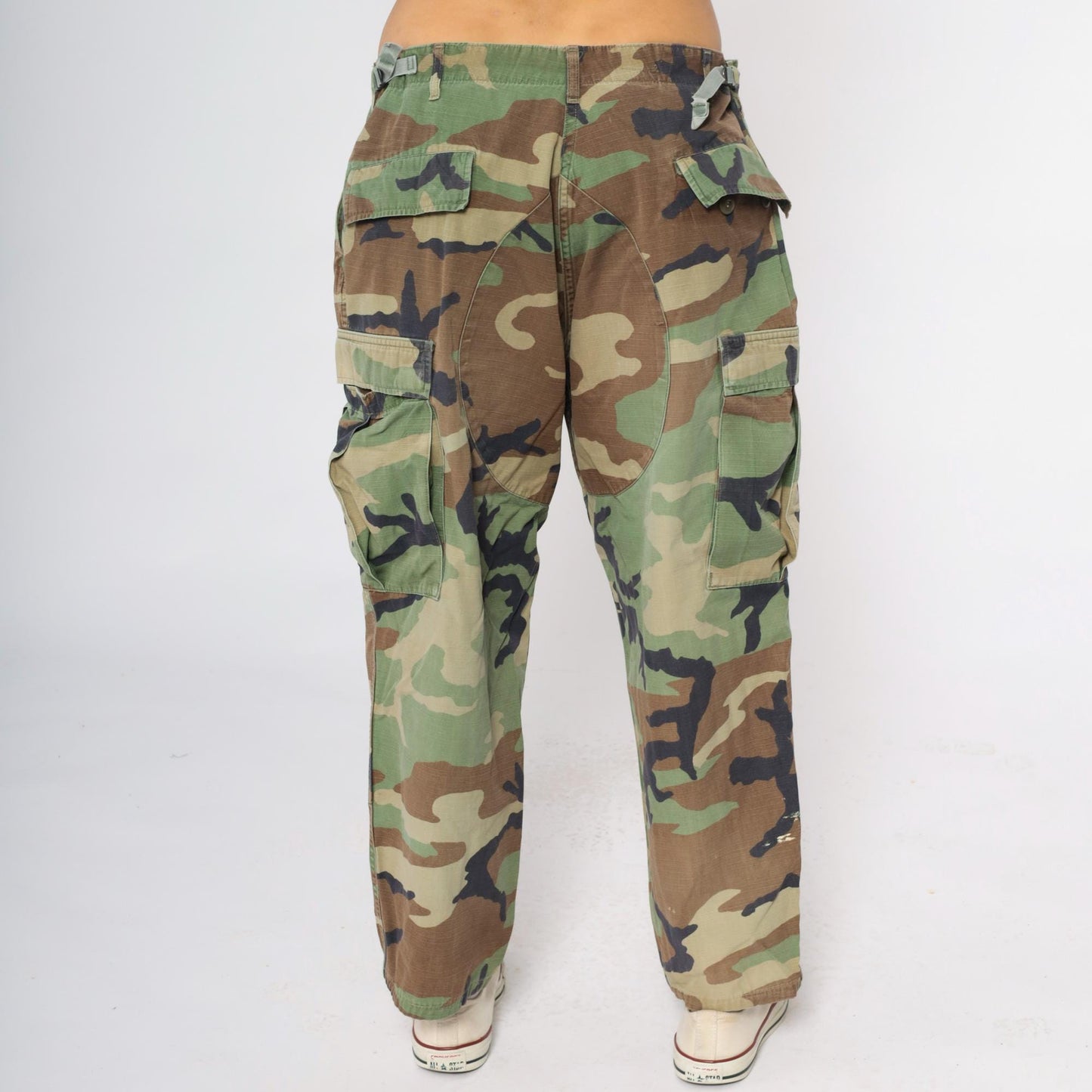 90s Lavas Industries Woodland Camo Cargo Pants Small