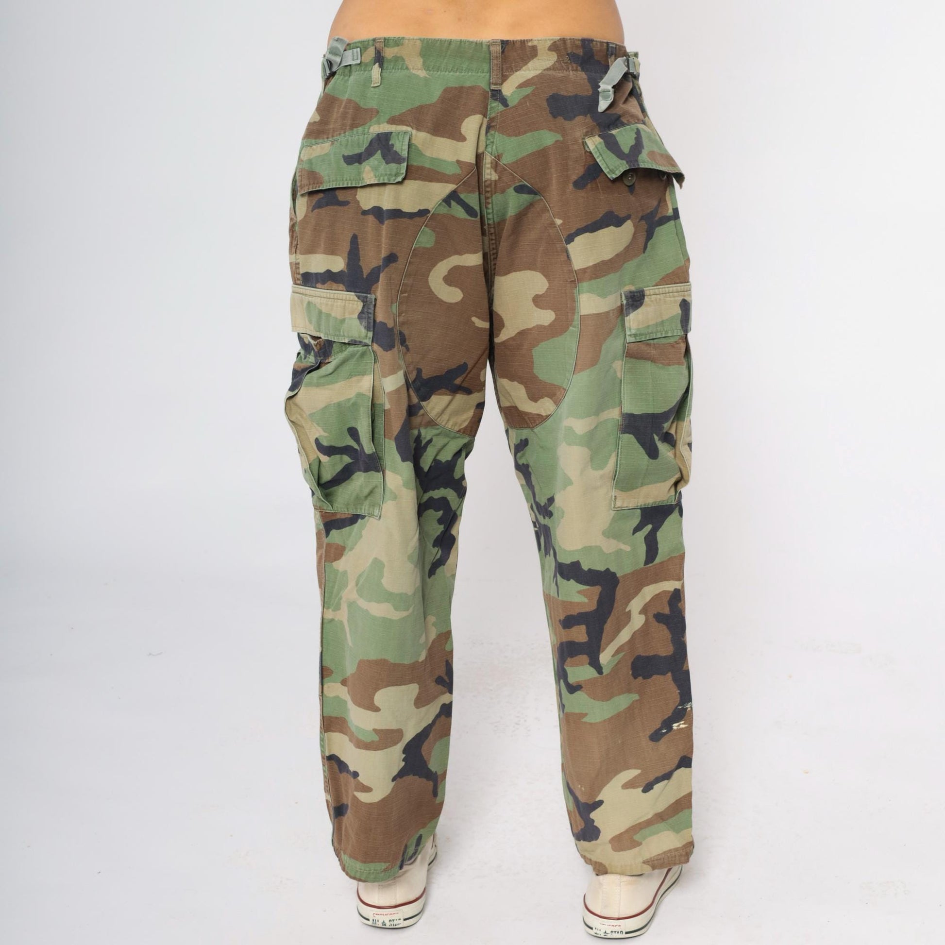 90s Lavas Industries Woodland Camo Cargo Pants Small