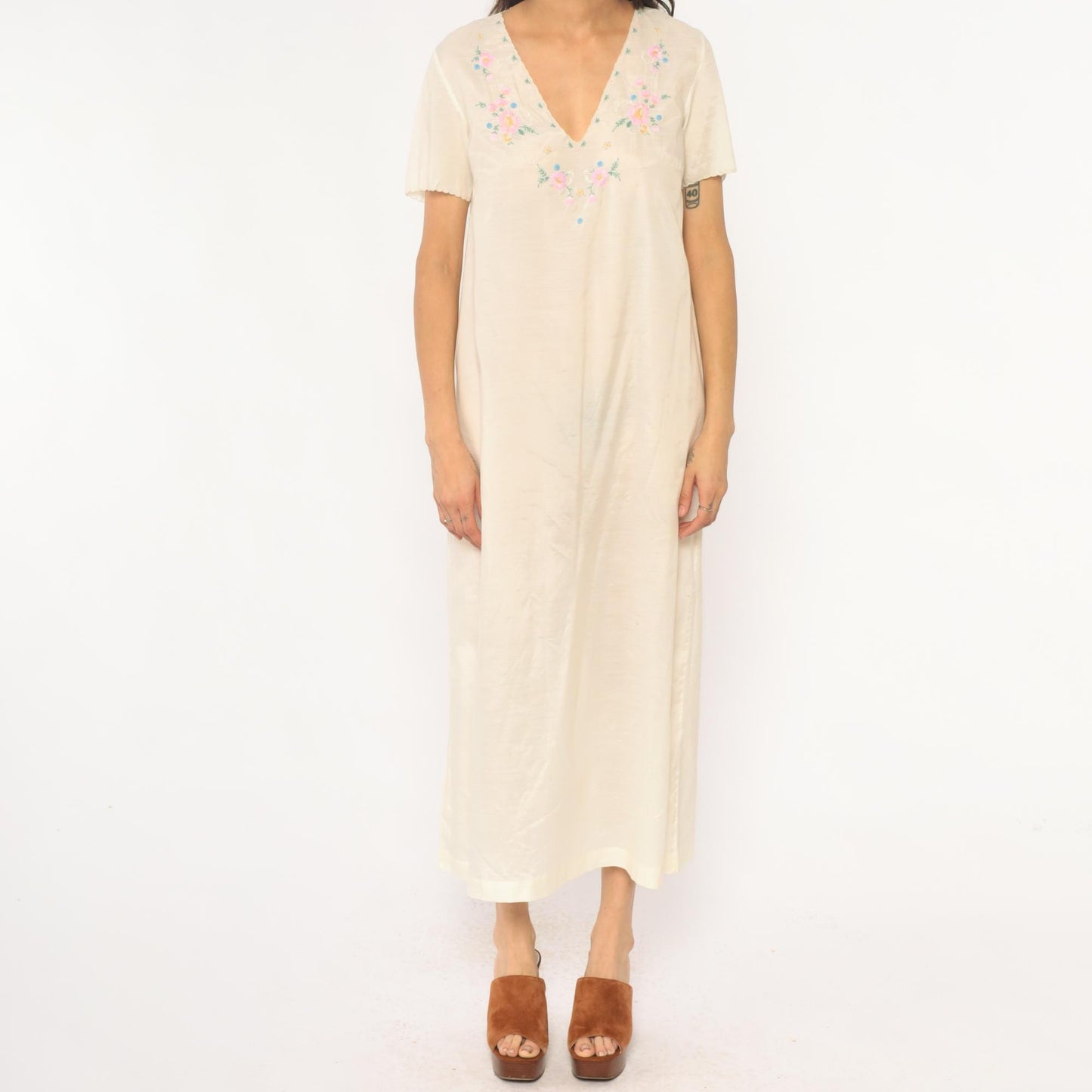 70s Cream Embroidered Floral Maxi Dress V-Neck Short Sleeve Small S