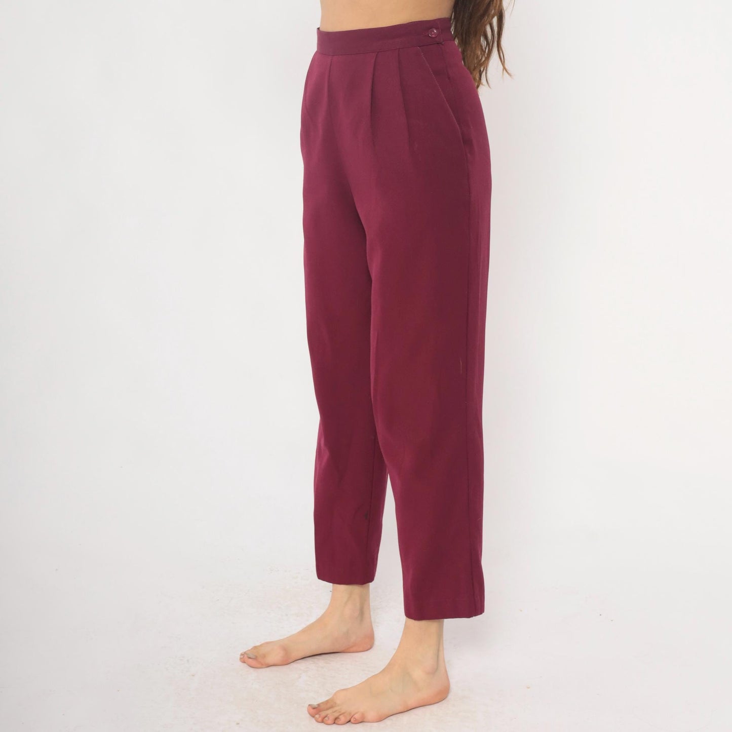 80s Burgundy High-Waist Pleated Tapered Trousers Cropped Length Medium