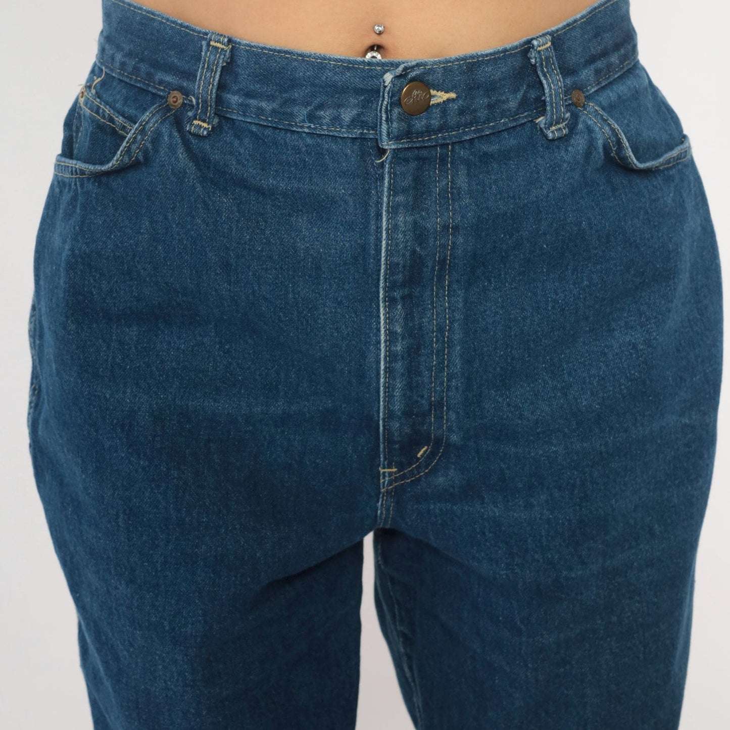 80s High Waisted Straight Leg Jeans Medium Wash Denim Chic Logo Extra Large XL