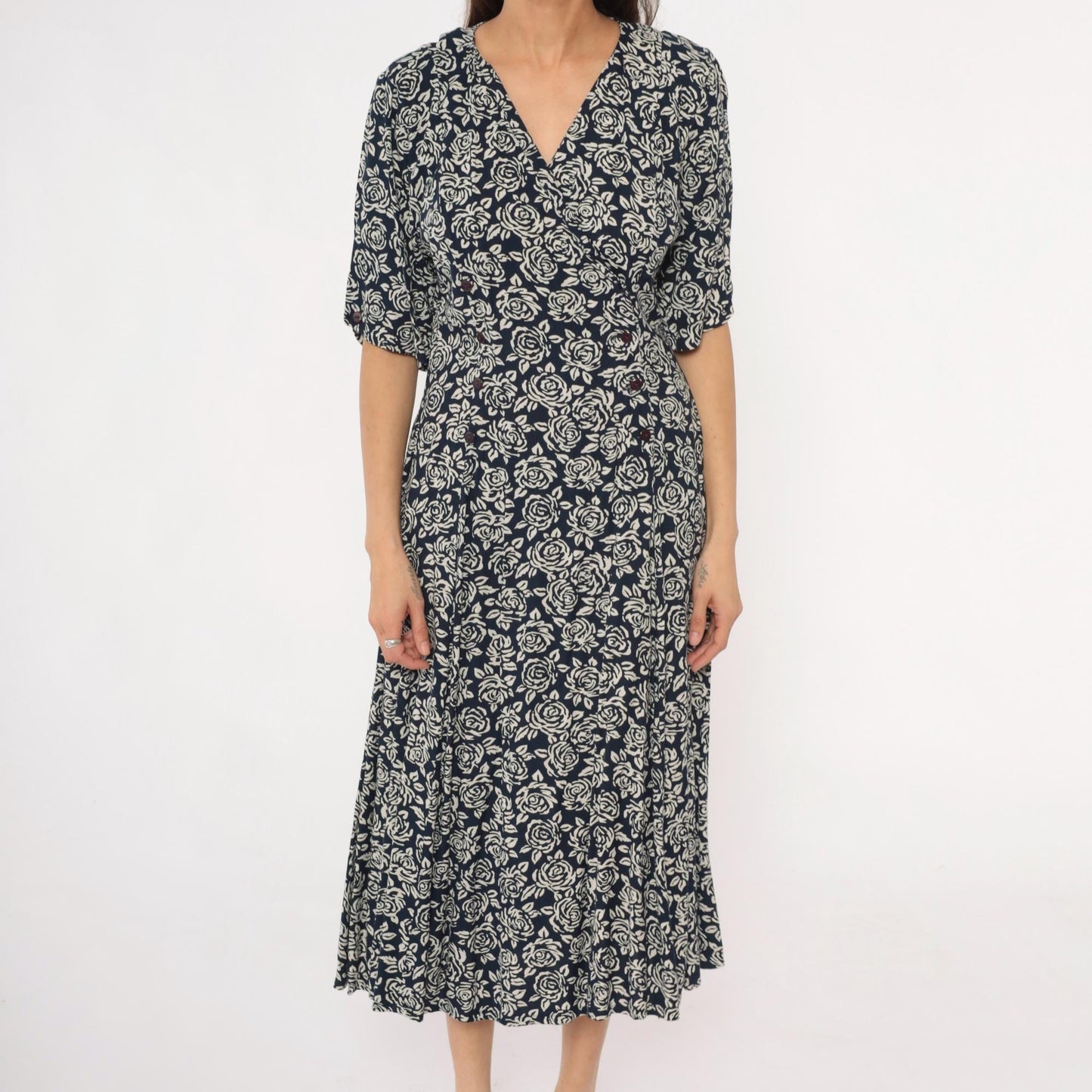 90s Floral Midi Dress Navy Cream Rose Print Wrap V-Neck Rayon Medium M