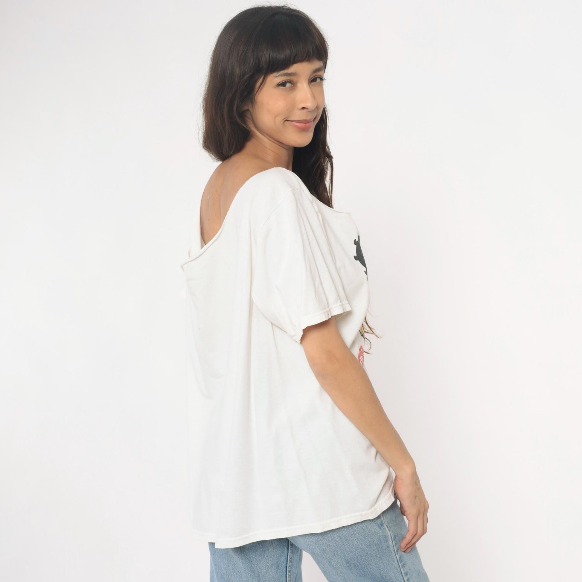 Y2K Betty Boop Graphic Tee White Cotton Off-Shoulder Distressed Extra Large