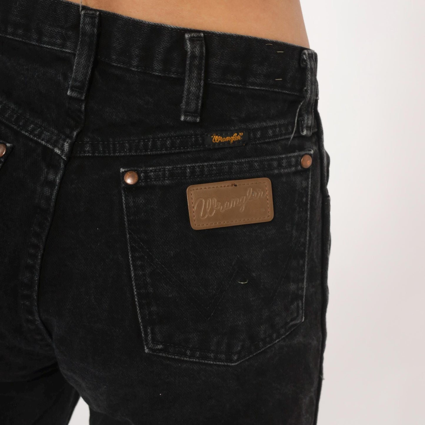 90s Wrangler High Rise Straight Leg Jeans Faded Black Denim Medium M