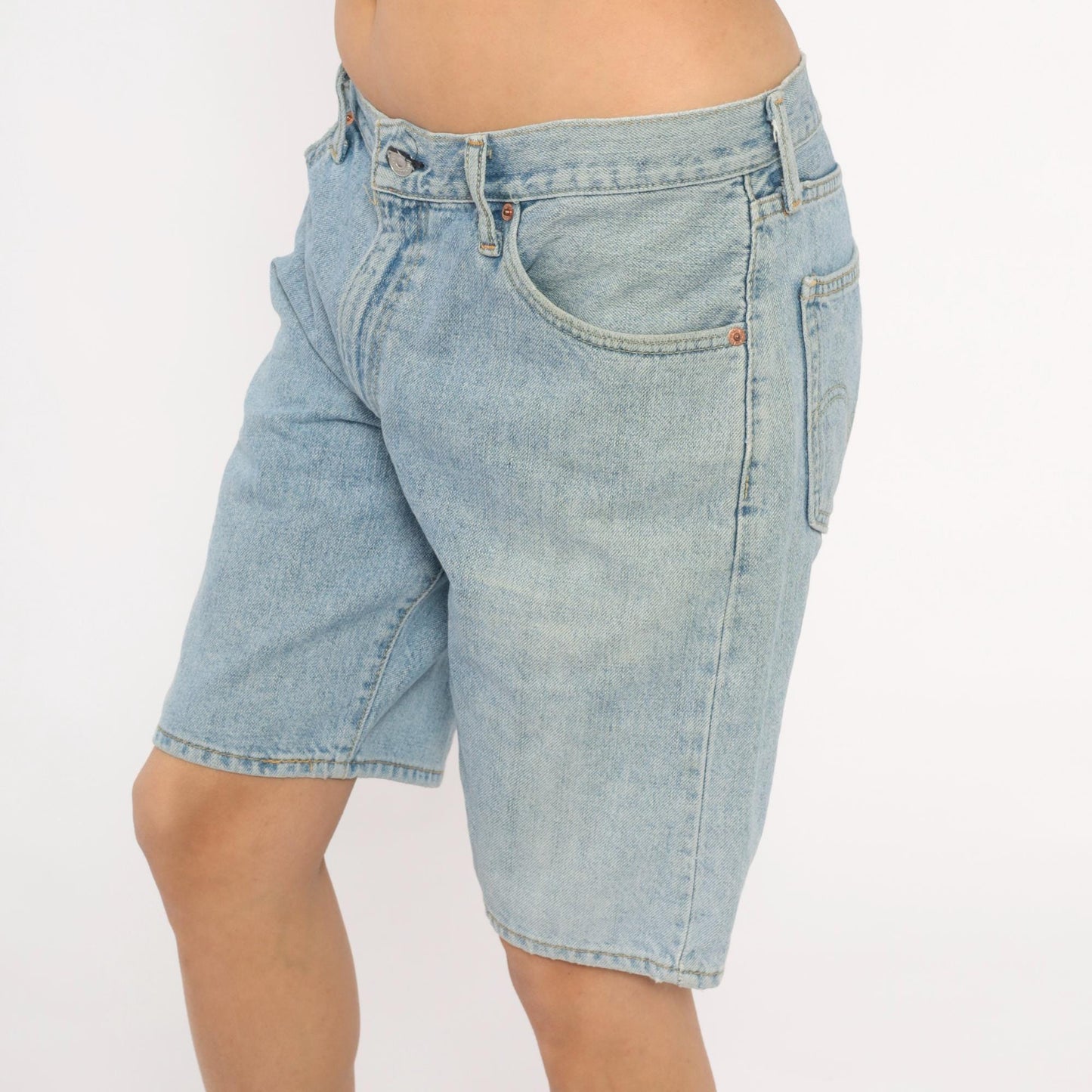 00s Light Wash Denim Bermuda Shorts Low Rise Button Fly Blue 34