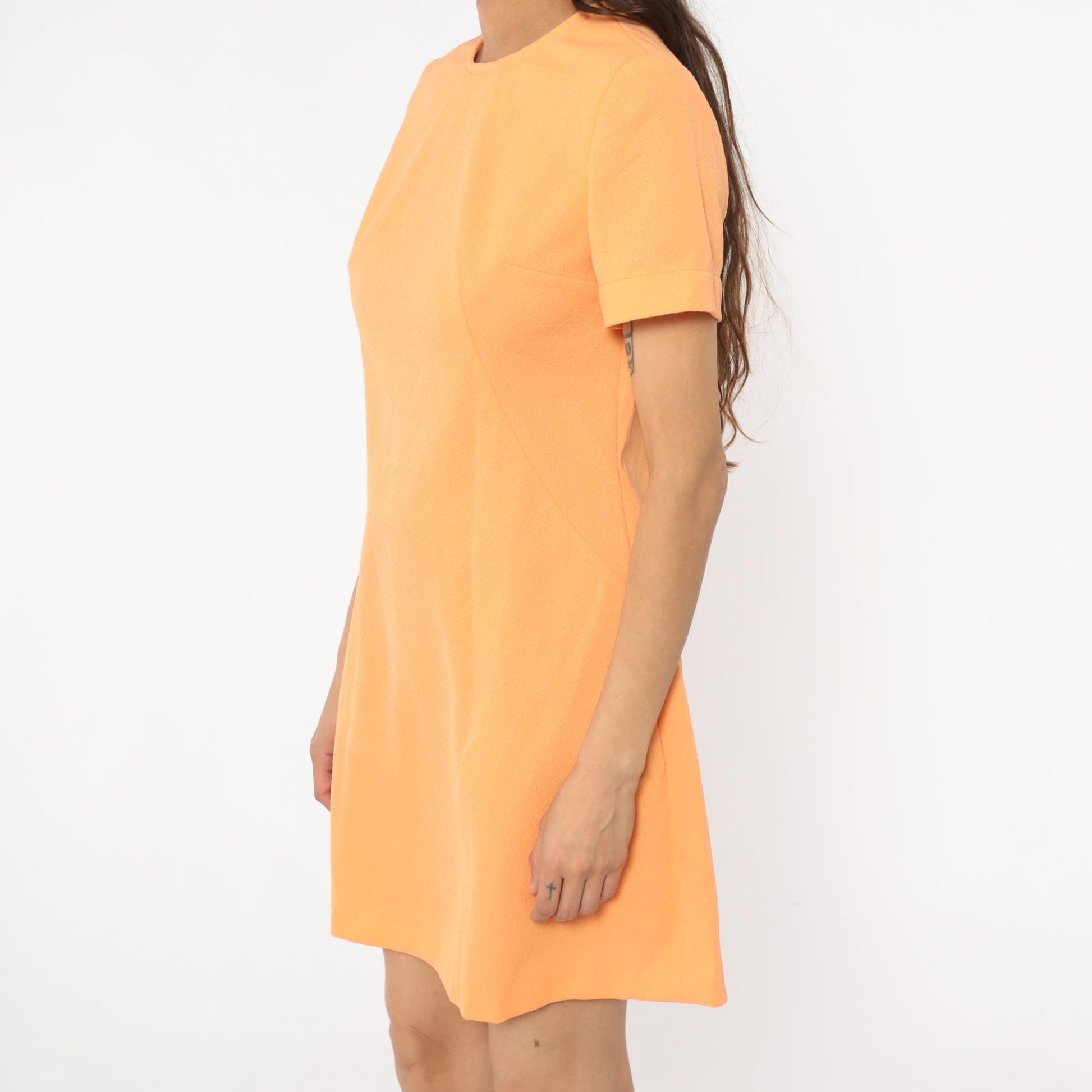 70s Peach Shift Dress A-Line Crew Neck Short Sleeve Knee Length Medium