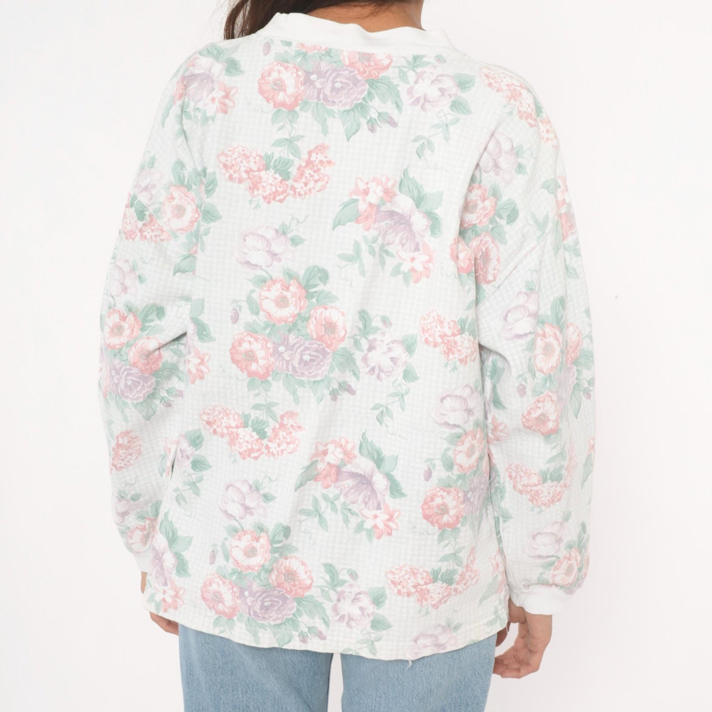 90s Floral Crewneck Sweatshirt Pink Lavender Rose Print White Medium