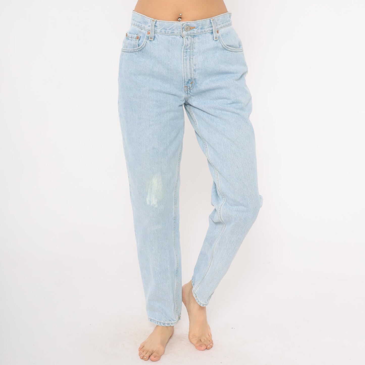 Levi's 550 Mom Jeans Light Wash High Waisted Tapered Leg 90s Cotton 31