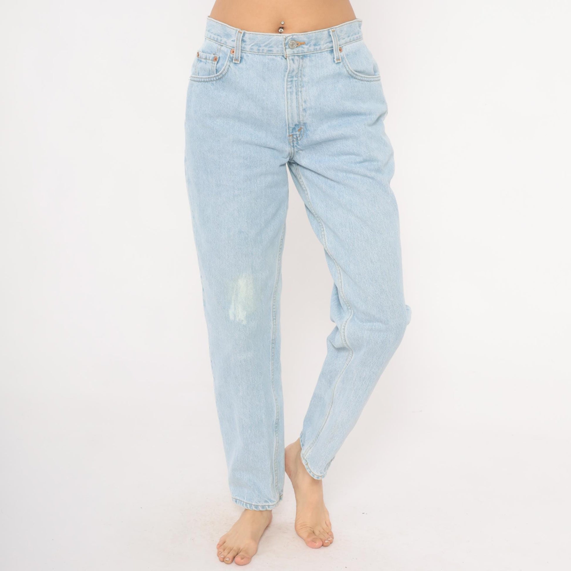 Levi's 550 Mom Jeans Light Wash High Waisted Tapered Leg 90s Cotton 31