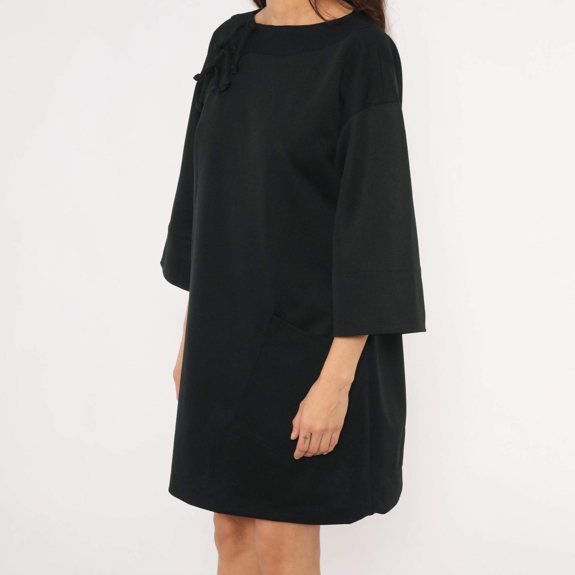 70s Black Shift Dress Lace-Up Neckline Bell Sleeve Patch Pockets Extra Large XL