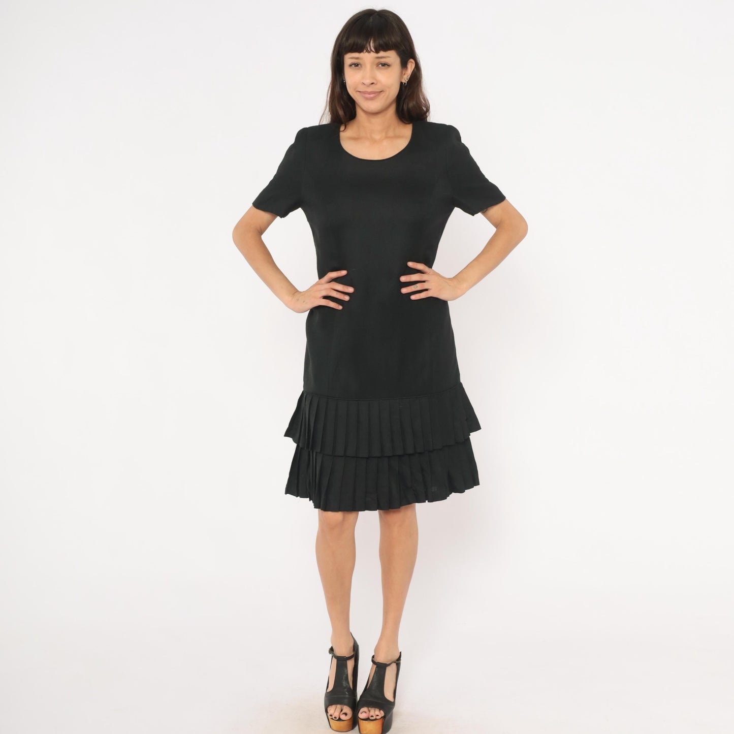 80s Carolina Herrera Black Knee-Length Dress Drop Waist Pleated Ruffle Medium