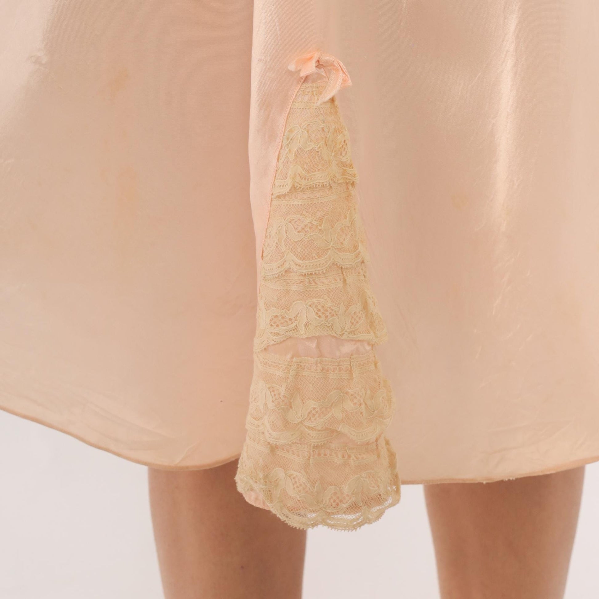 1940s Blush Pink Silk Satin Nightgown Lace Trim Ribbon Tie Small S