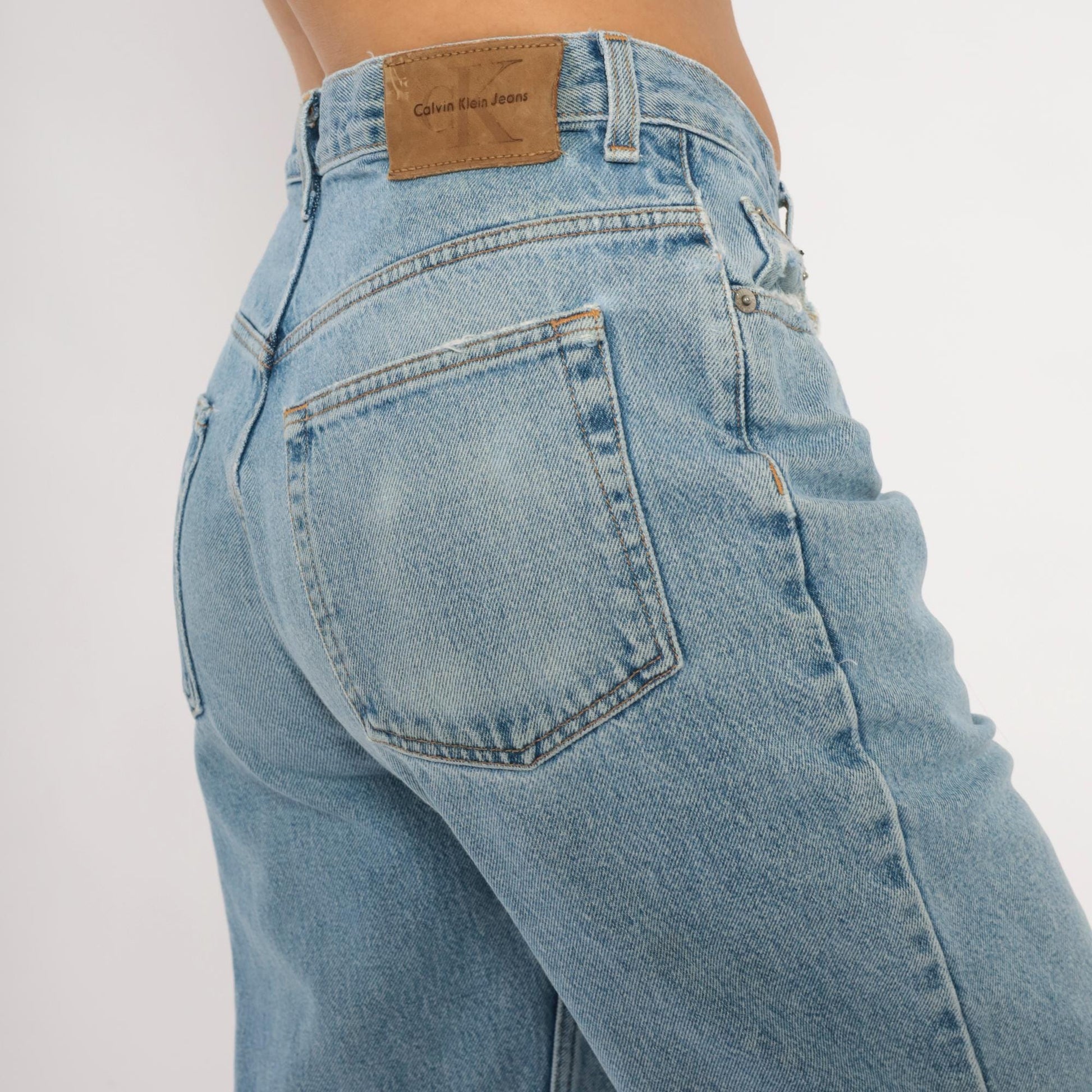 Calvin Klein Light Wash Straight Leg Jeans 00s Distressed Ankle Denim Medium