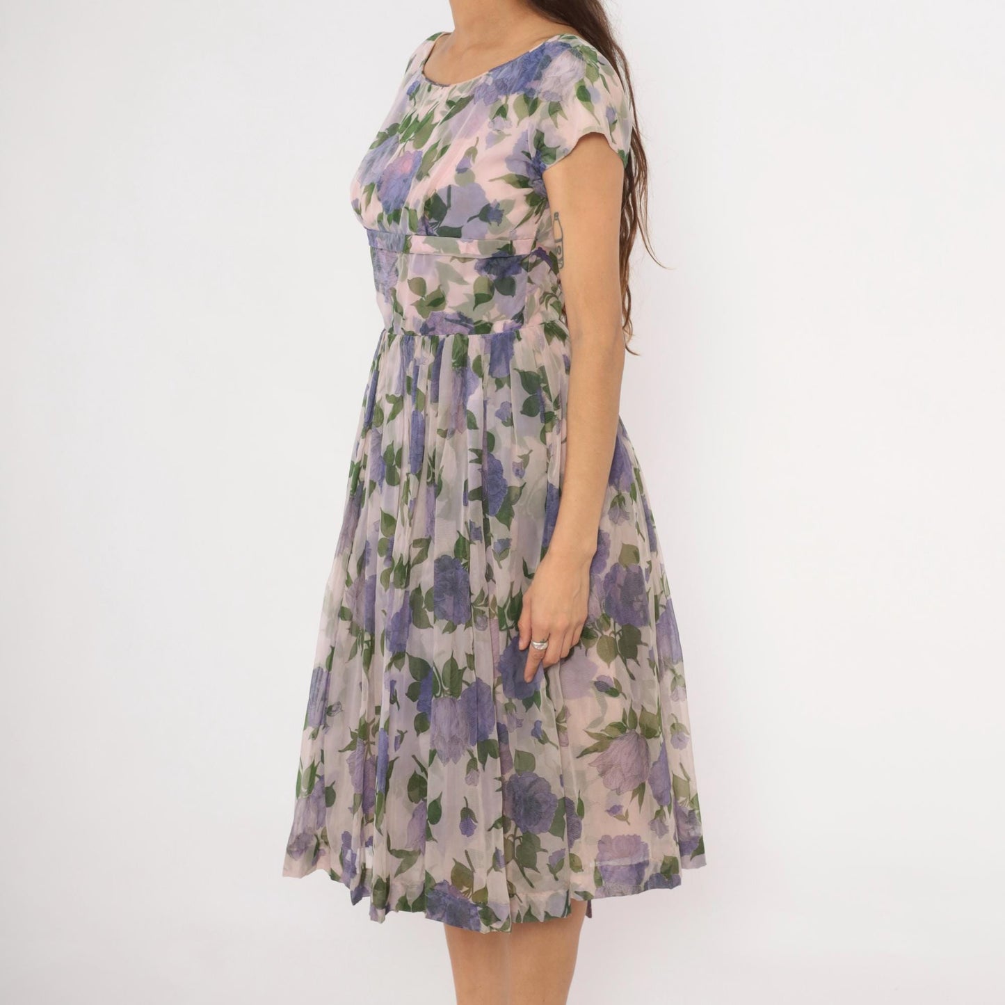 60s Lavender Floral Chiffon Dress Cap Sleeve Fit and Flare Purple Rose Small Medium