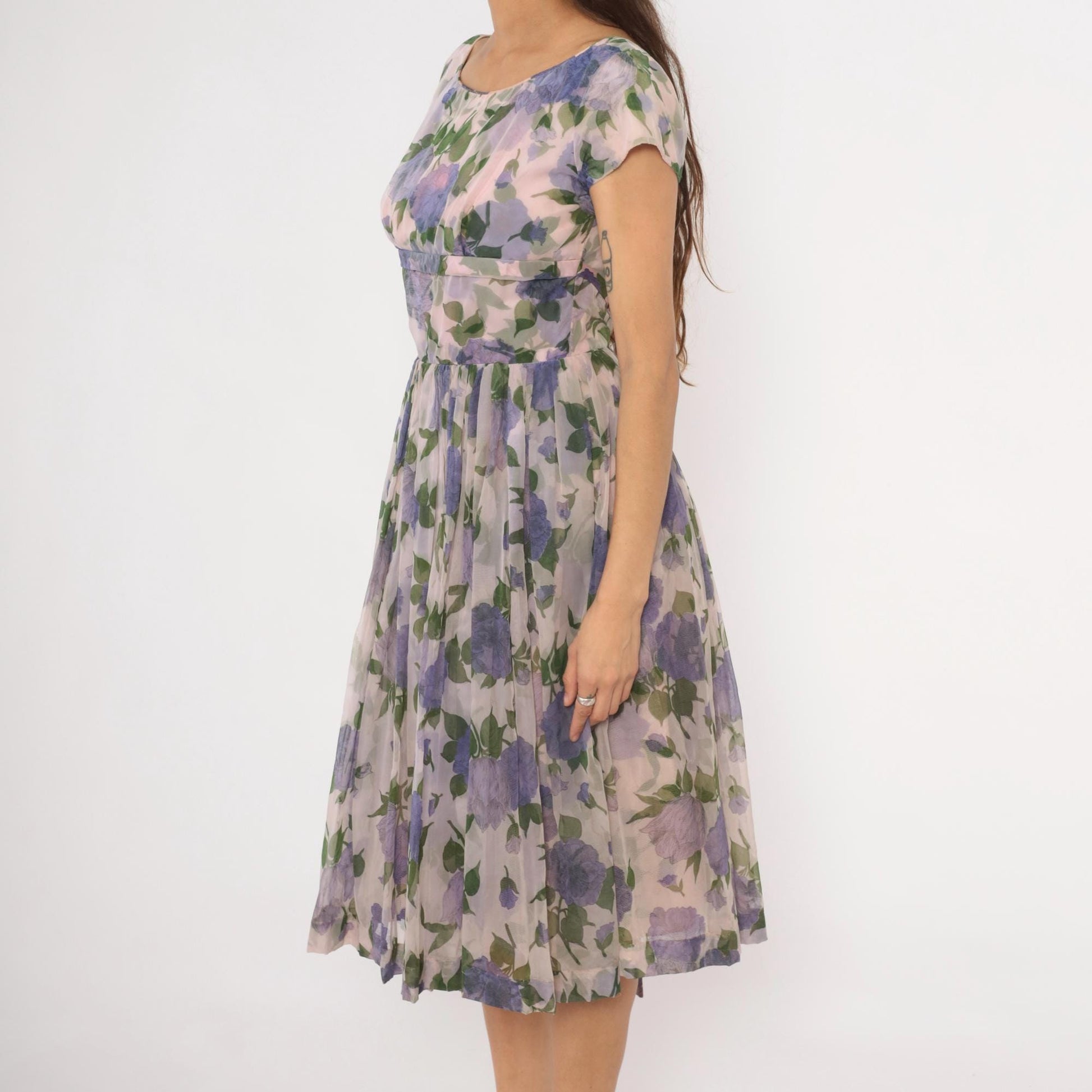 60s Lavender Floral Chiffon Dress Cap Sleeve Fit and Flare Purple Rose Small Medium