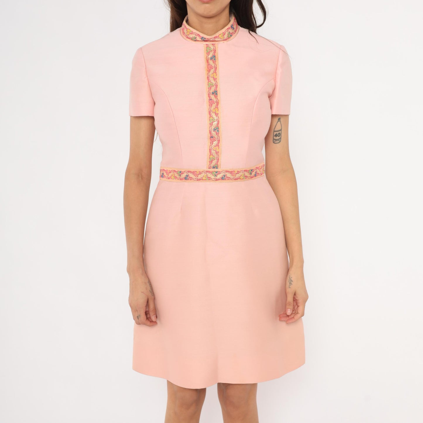 1960s Wool Silk Mandarin Collar Dress Pink Floral Embroidered Trim Knee-Length Small