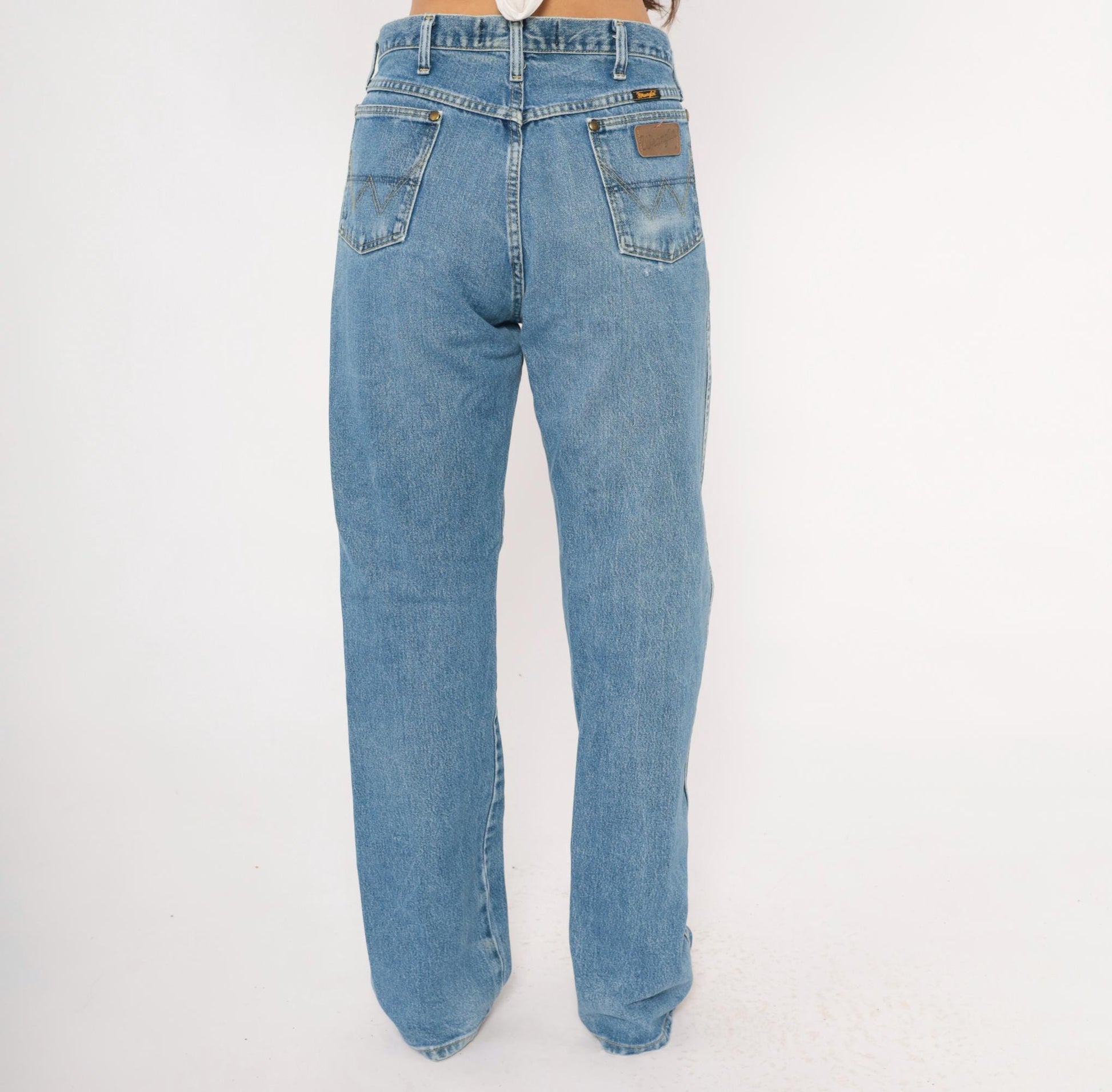 90s Wrangler Medium Wash Straight Leg Jeans High Rise Blue Denim 35x34