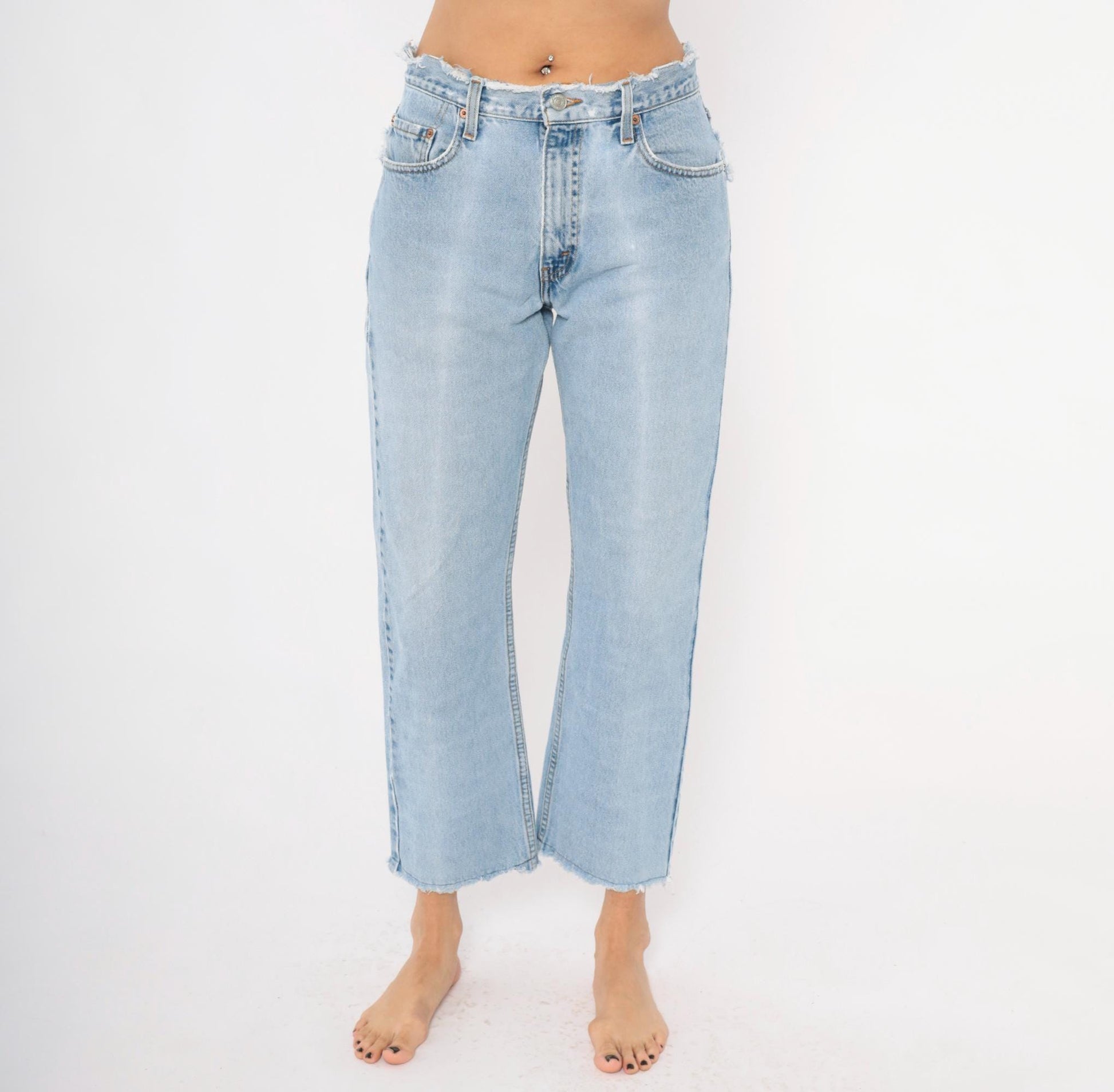 90s Levi's Cropped Jeans Light Wash Raw Hem Distressed Ankle Blue Denim 30x28