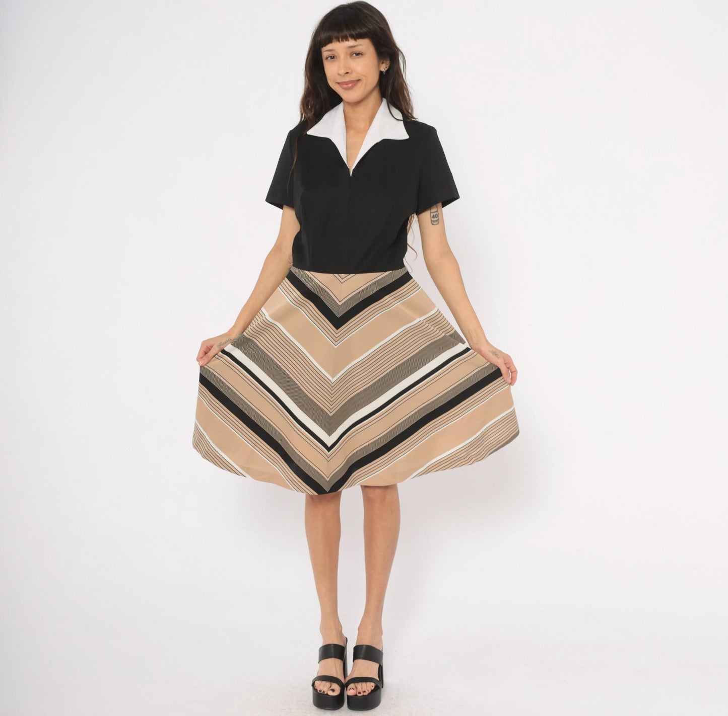 70s Lampl Chevron Stripe Polo Dress Black Tan Knee-Length Flared Large L