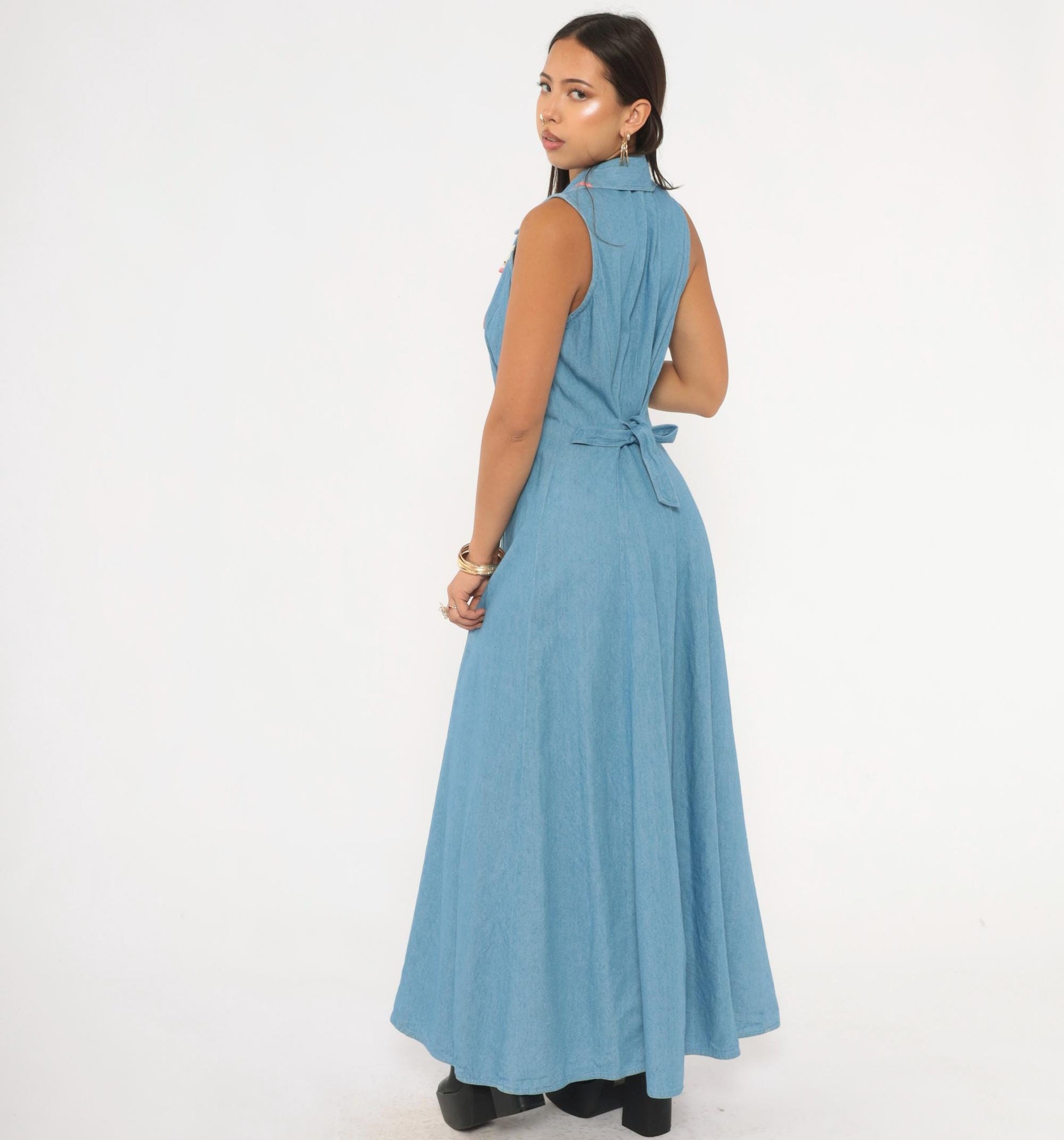 90s Midnite Light Blue Denim Maxi Dress Floral Embroidery Collared Medium M