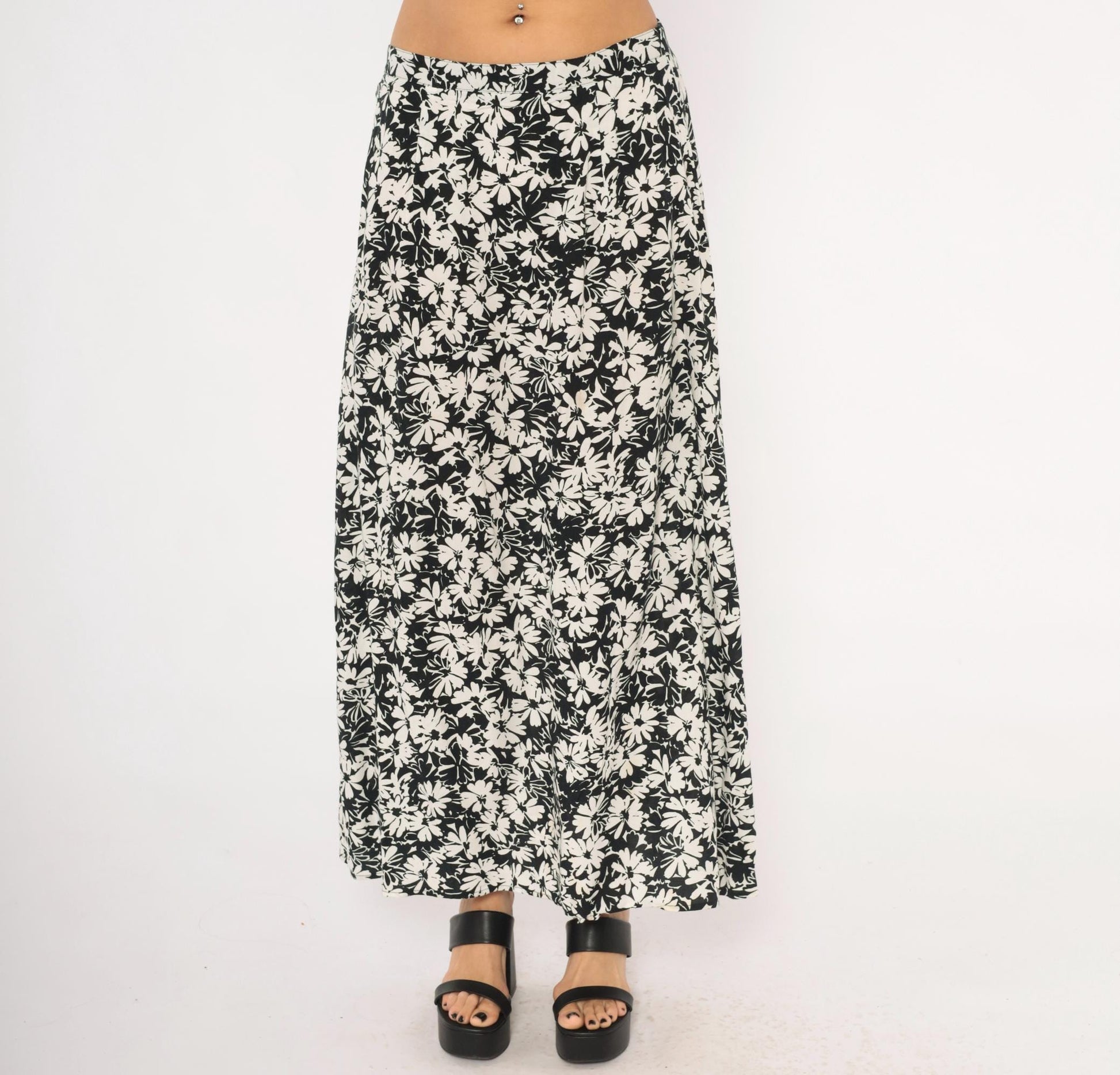 Y2K Briggs Black Daisy Floral Maxi Skirt Ivory Cream Medium M
