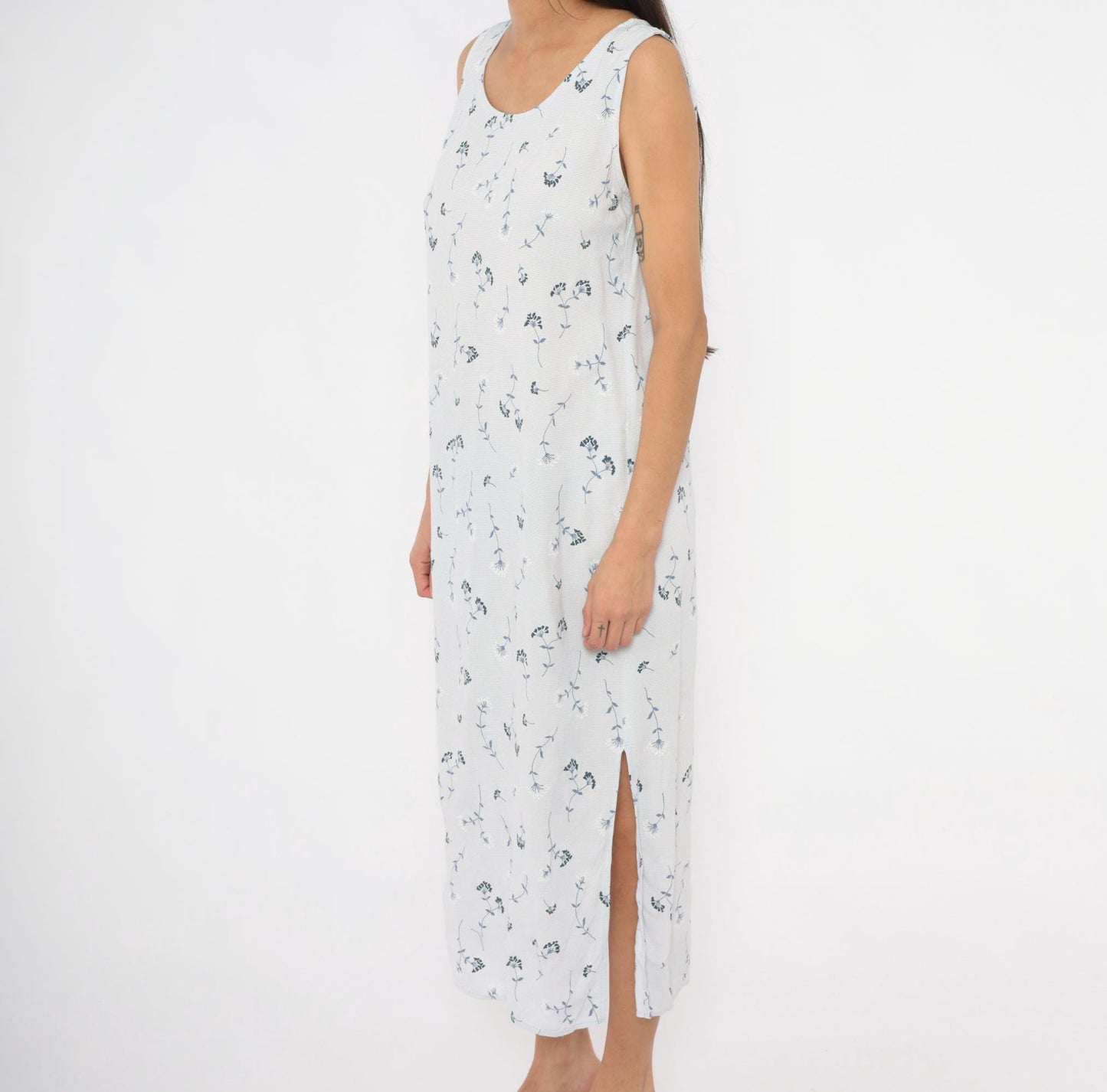 90s Notations Floral Maxi Dress White Navy Wildflower Sleeveless Medium