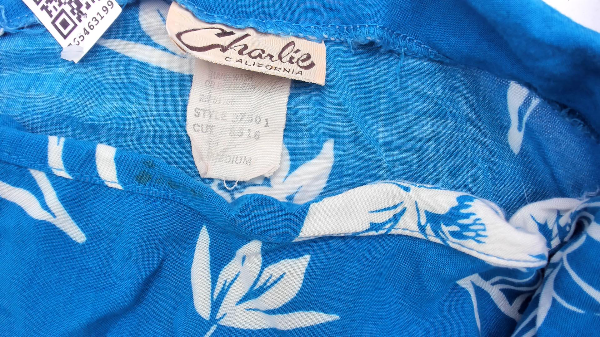 80s Charlie Tropical Floral Blouse Cobalt Blue Cap Sleeve Rayon Medium