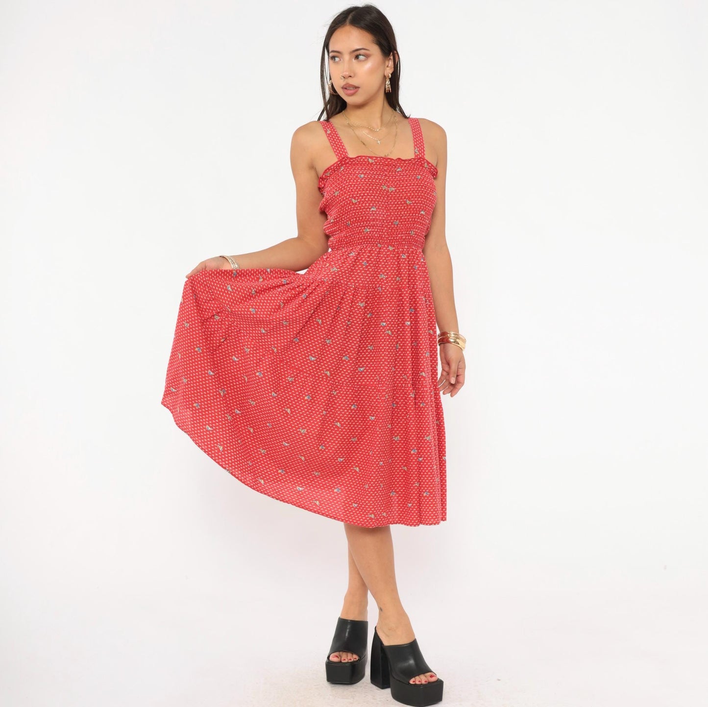 70s Red Sailboat Print Sundress Smocked Bodice Cotton Knee Length Medium M