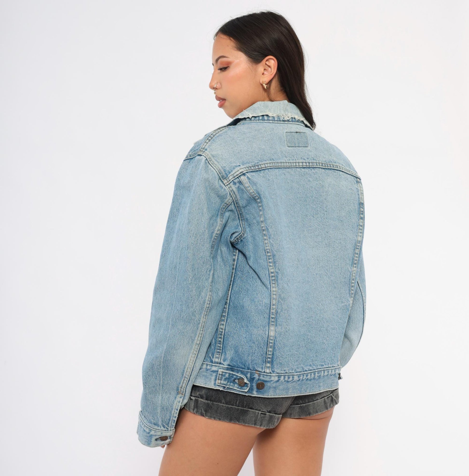 70s Levis Trucker Jacket Light Blue Denim Cotton Button Front Medium