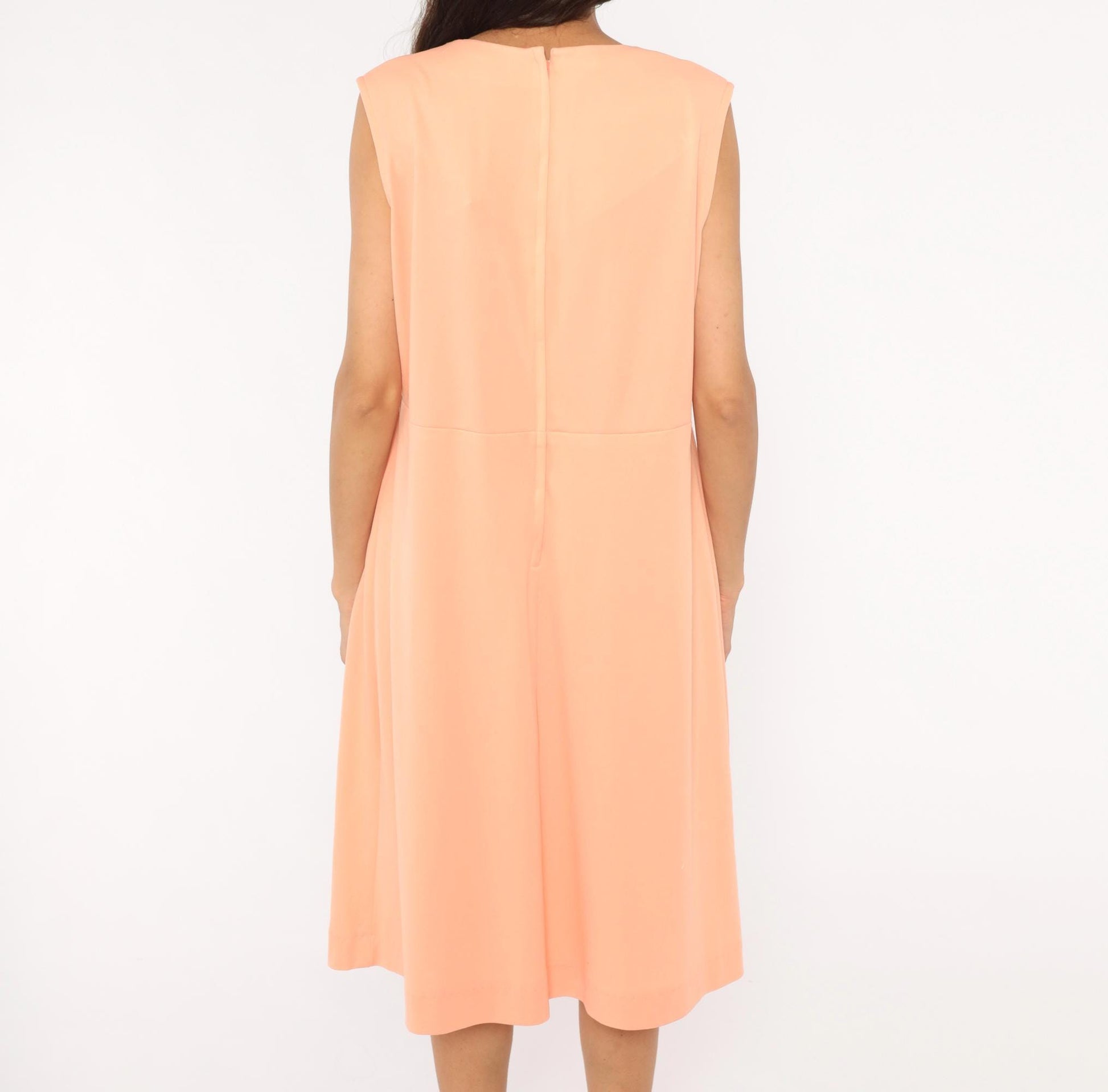 1970s Peach Beaded Empire Waist Dress Sequin V-Neck Knee-Length Extra Large XXL