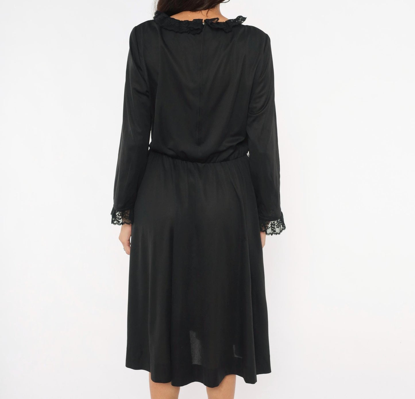 70s Black Lace Trim Scoop Neck A-Line Dress Knee Length Long Sleeve Medium Large