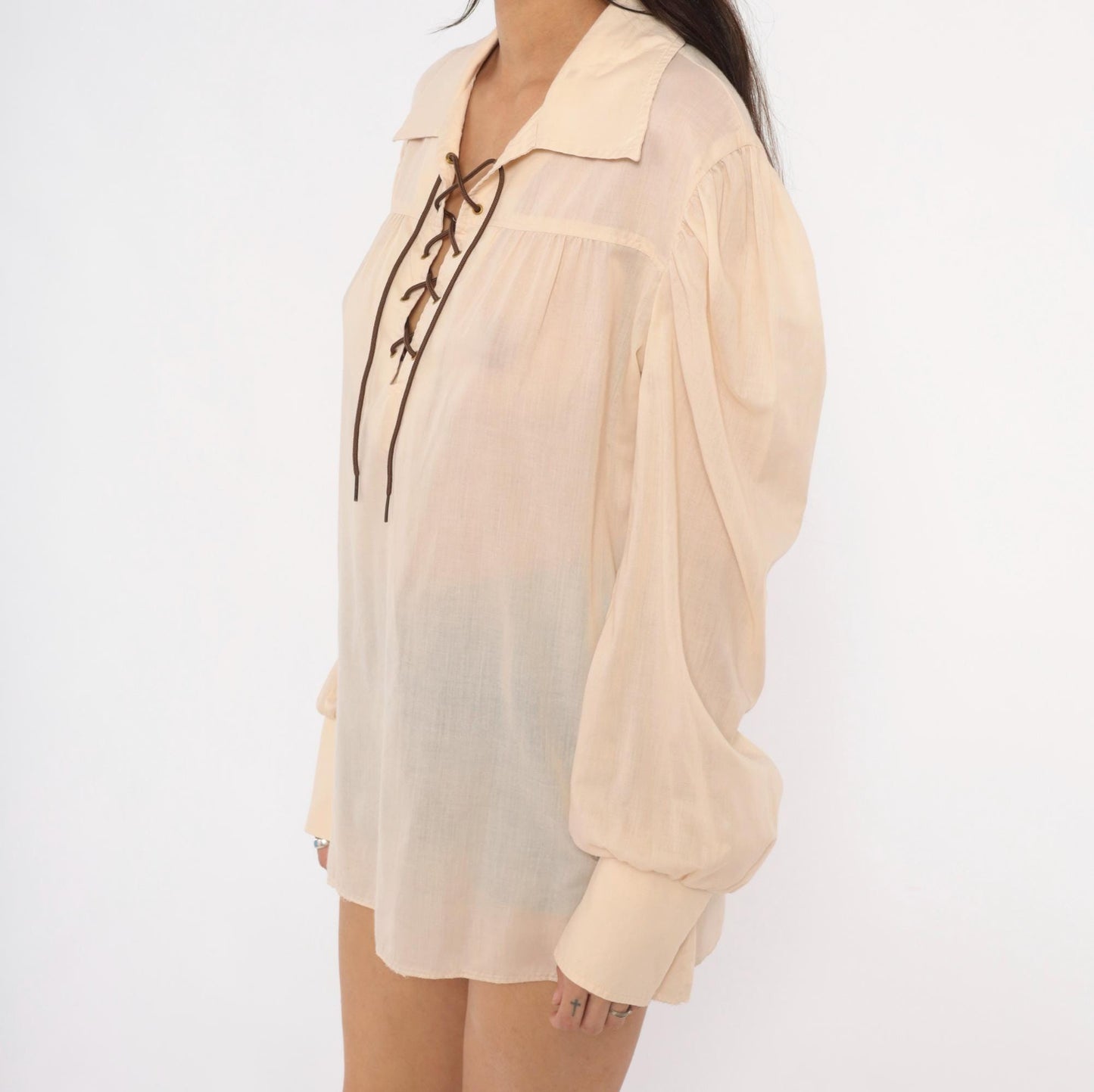 70s Budget Uniforms Cream Lace-Up Peasant Blouse Balloon Sleeve Pointed Collar Medium