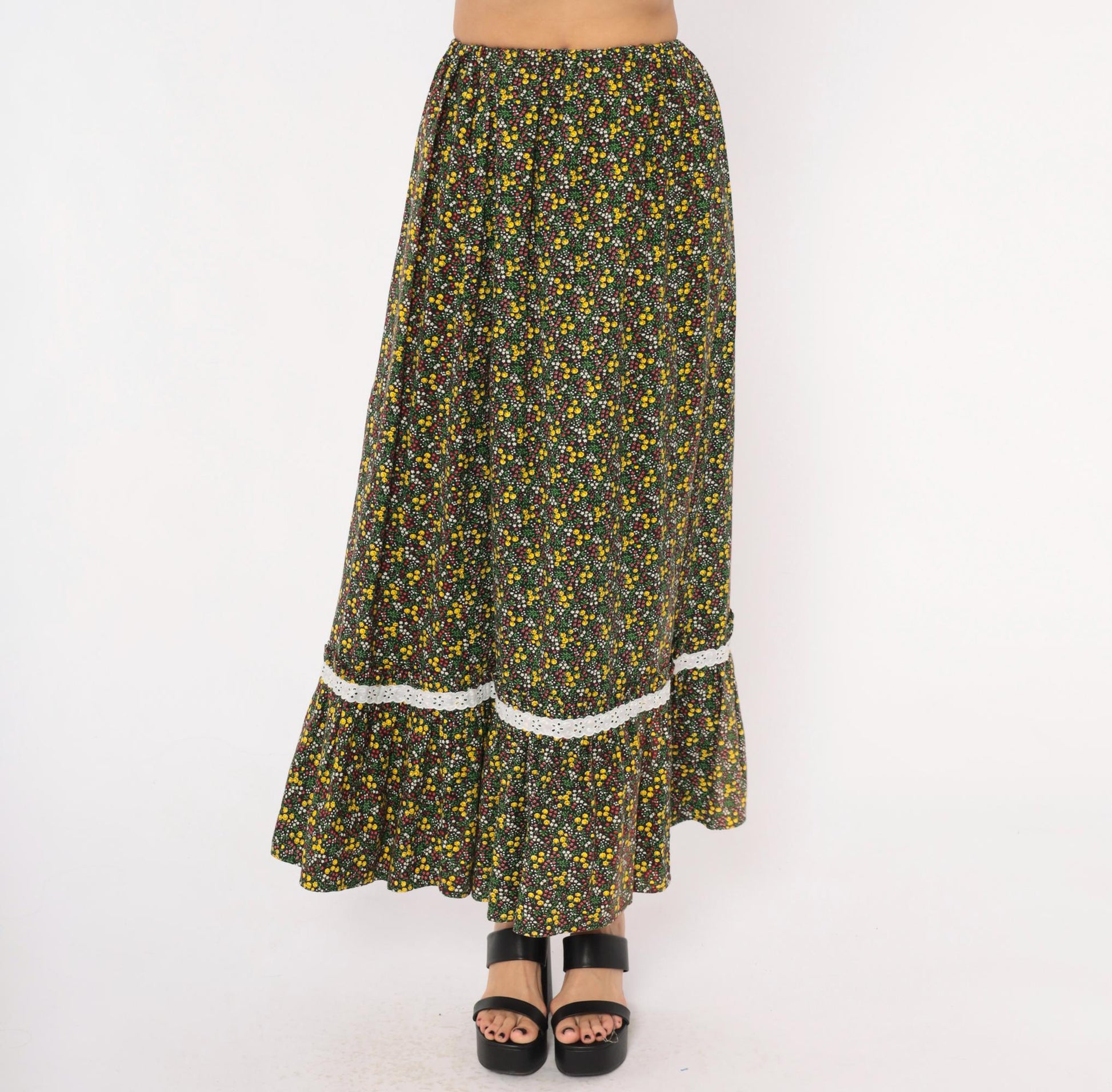70s Black Ditsy Floral Maxi Skirt Cotton Ruffle Eyelet Lace Trim Extra Small