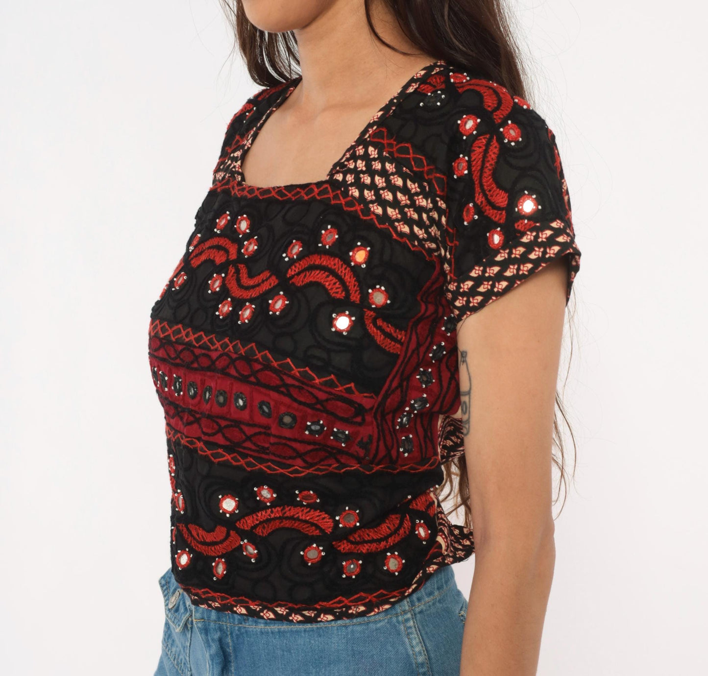 2000s Black Red Shisha Mirror Embroidered Cotton Crop Top Cap Sleeve Extra Small XS
