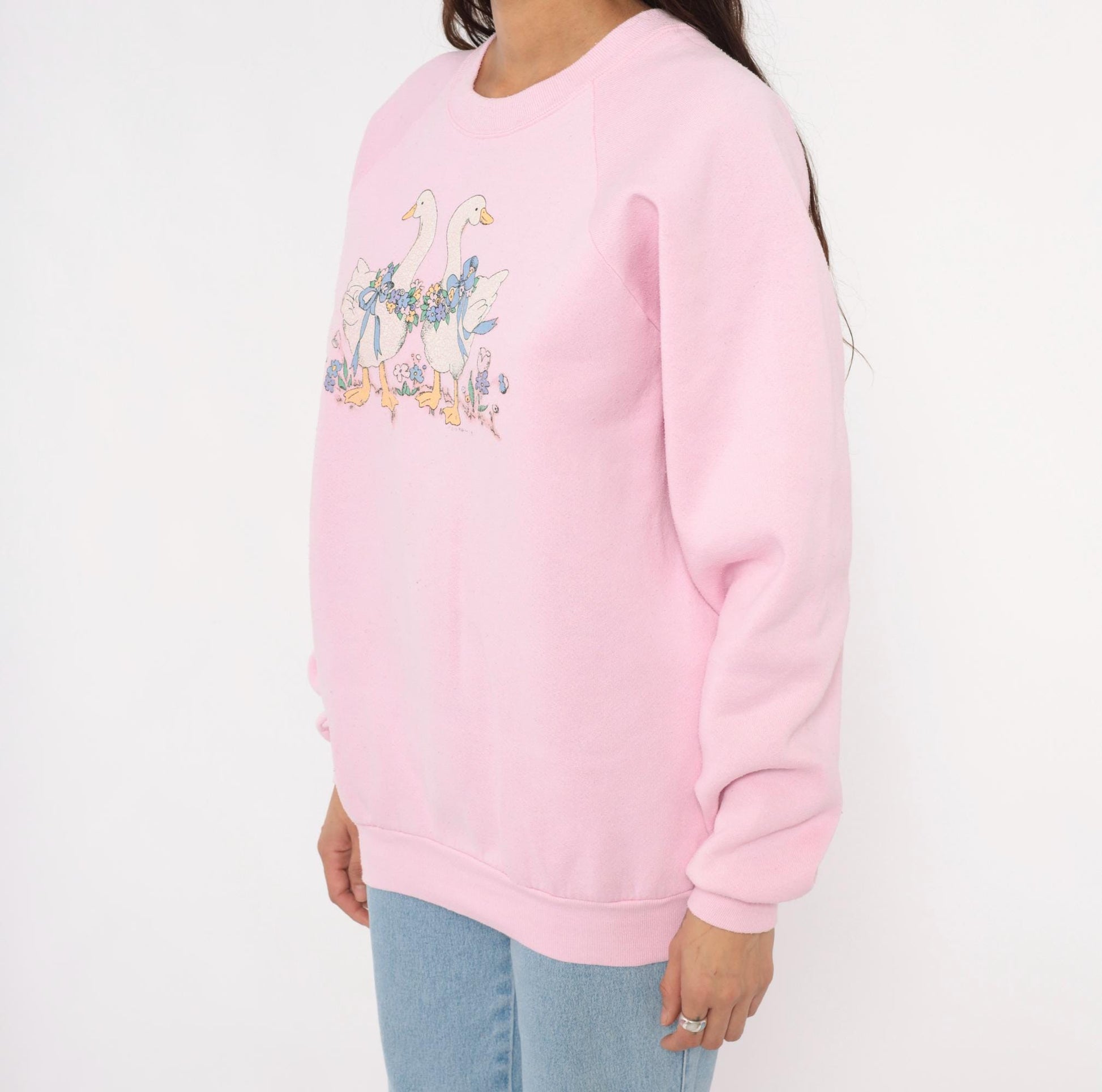 90s Pink Geese Crewneck Sweatshirt Raglan Sleeve Floral Graphic Cotton Large L