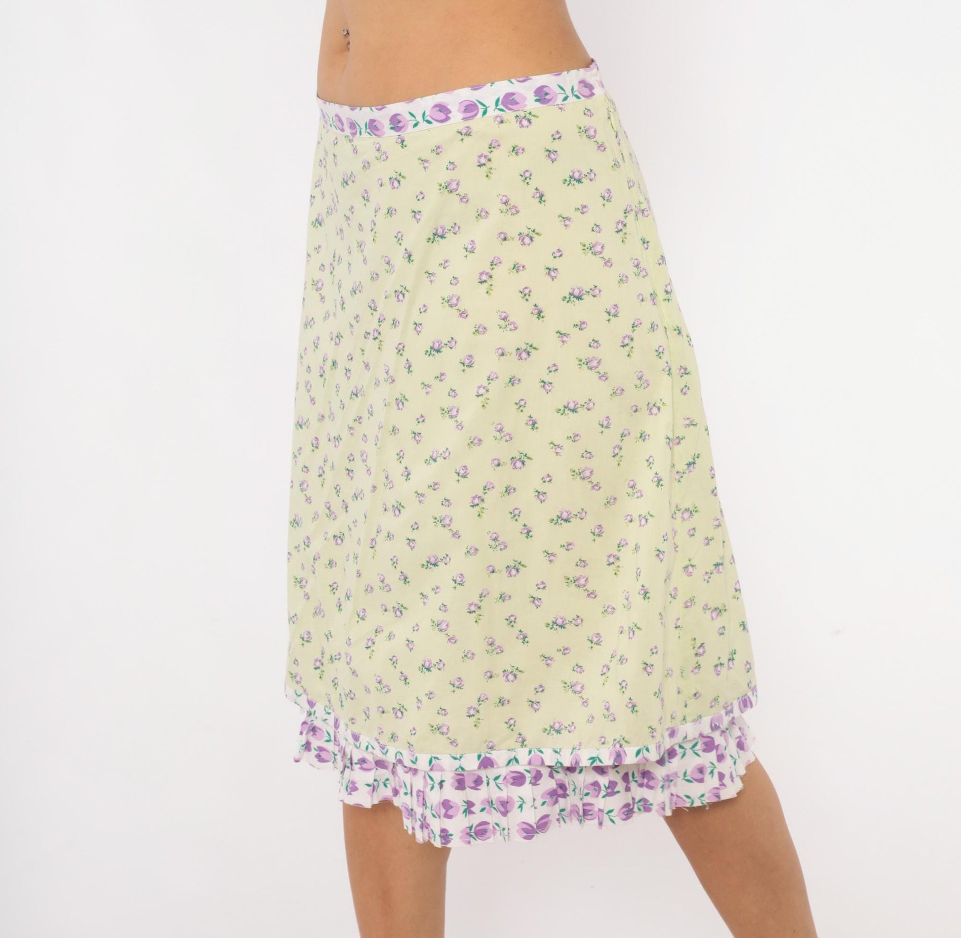 2000s Snak Floral A-Line Skirt Pale Green Purple Rose Print Knee-Length Medium M