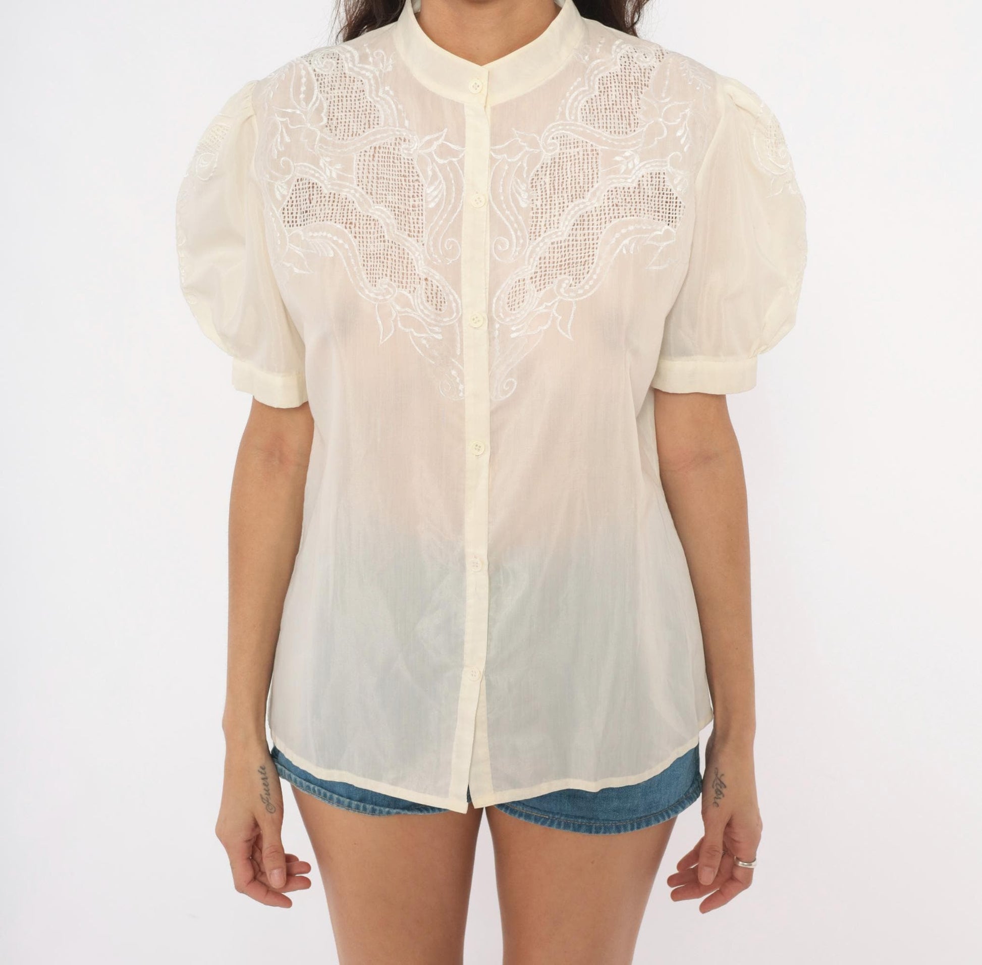 80s Cream Cutwork Embroidered Blouse Puff Sleeve Mandarin Collar Medium M