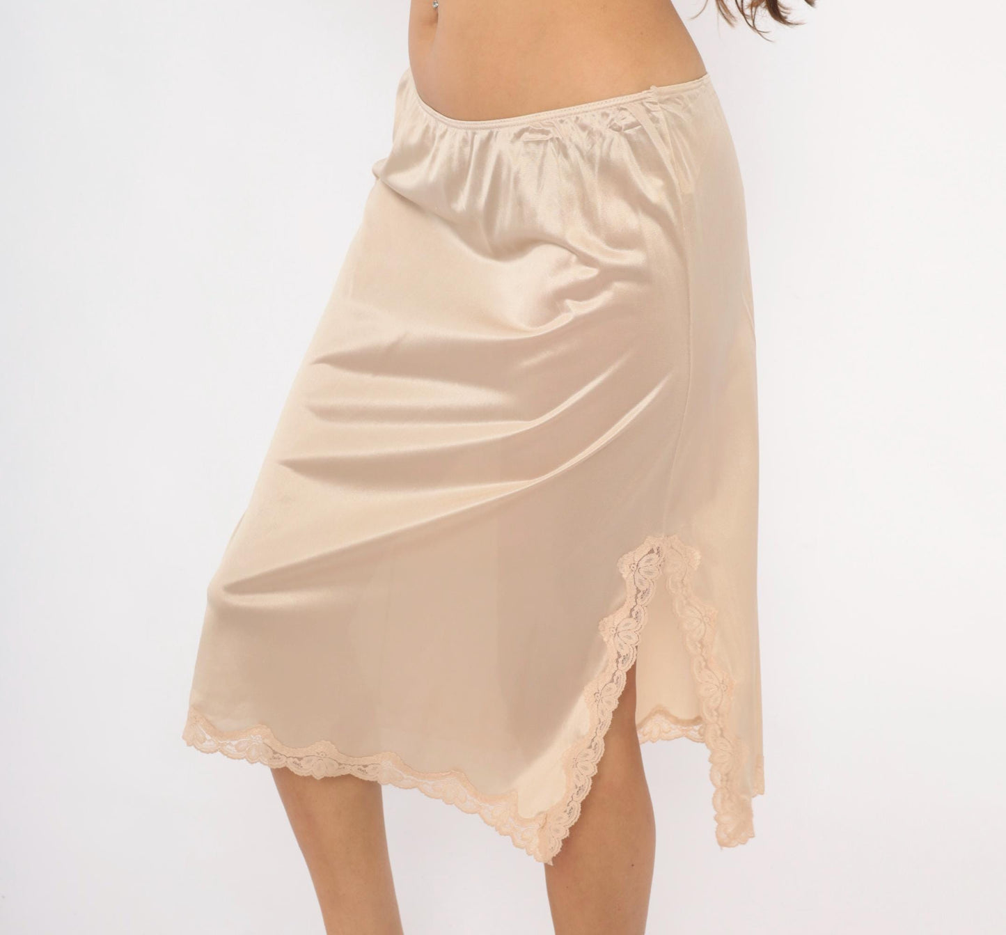 70s Sears Beige Half Slip Scalloped Lace Trim Nylon Medium