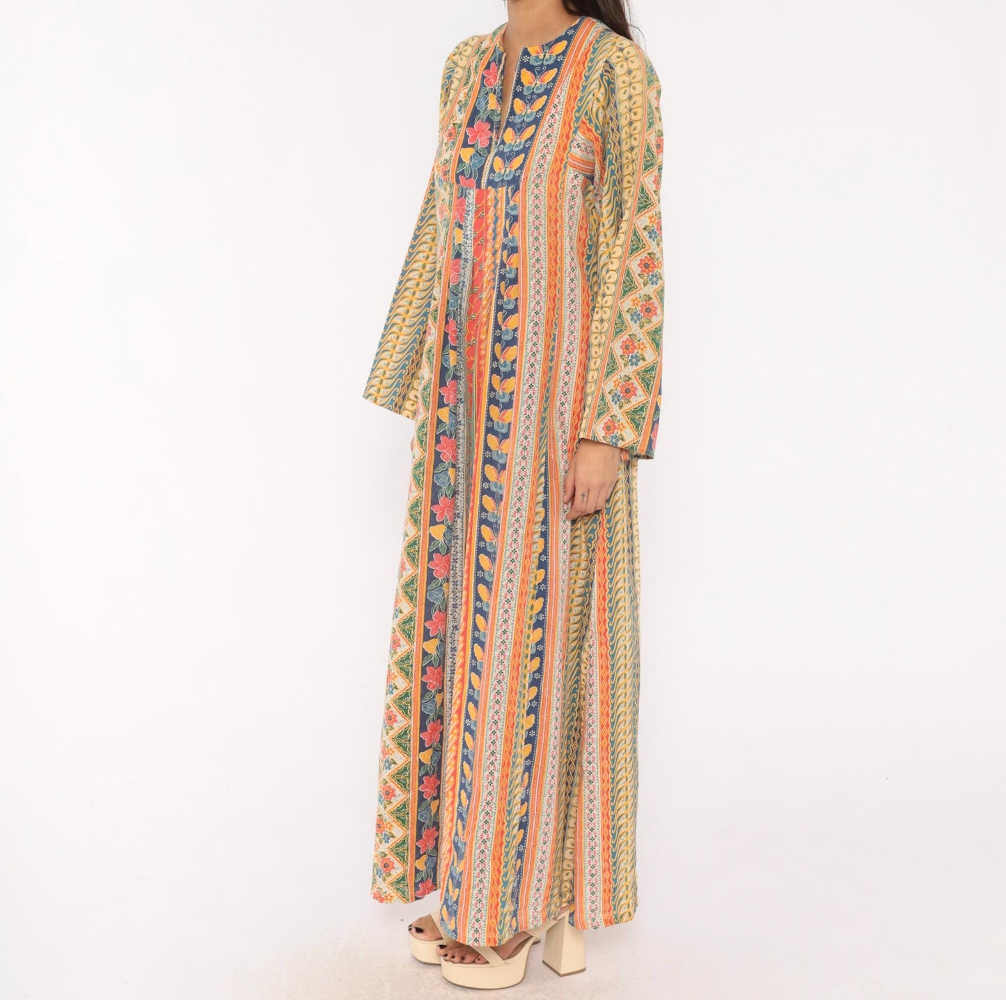 70s Frances Decourcy Batik Caftan Cotton Maxi Dress Floral Butterfly Print Multicolor Medium