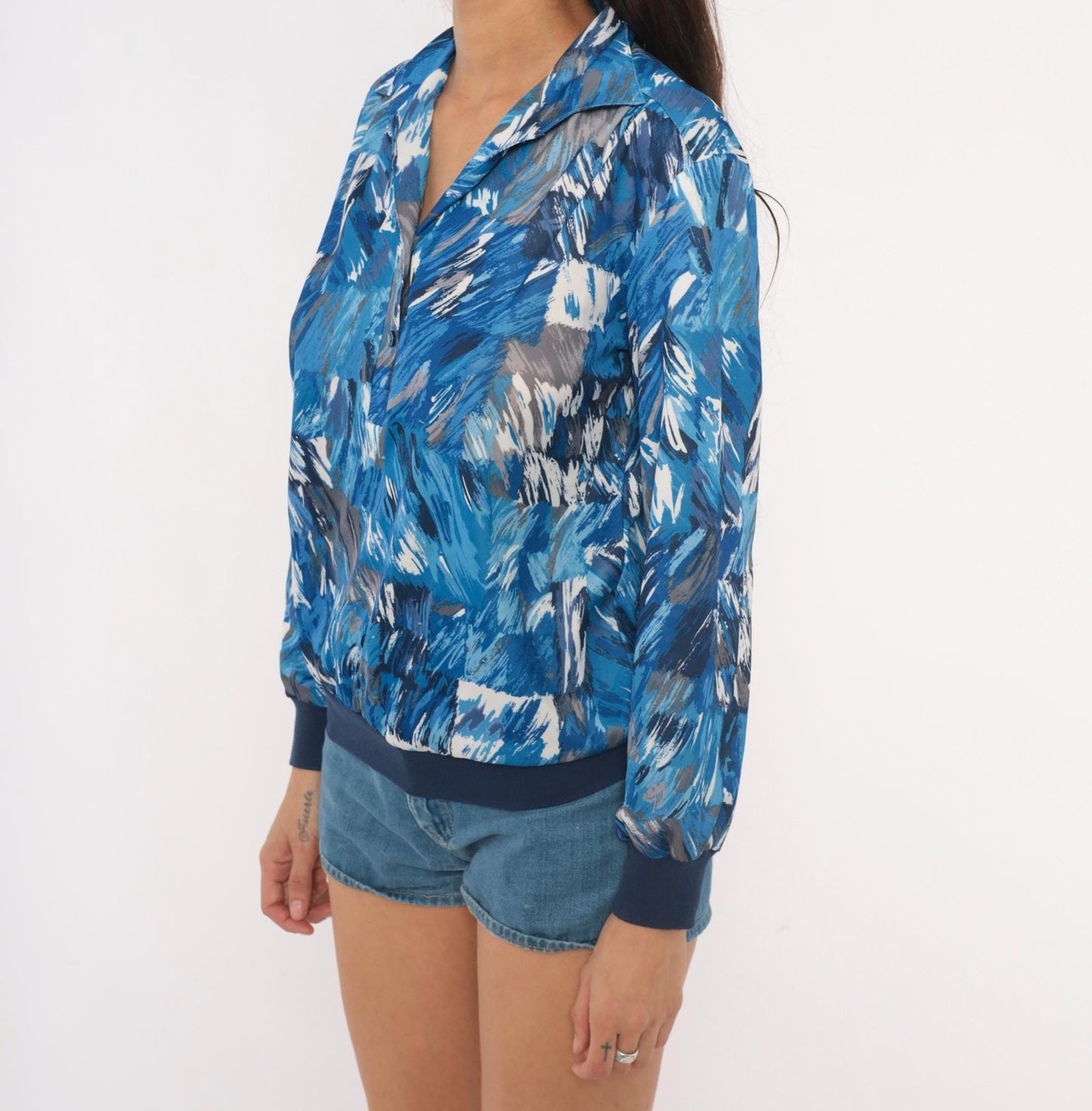 70s Abstract Brushstroke Blouse Cobalt Navy Grey Collared V-Neck Medium