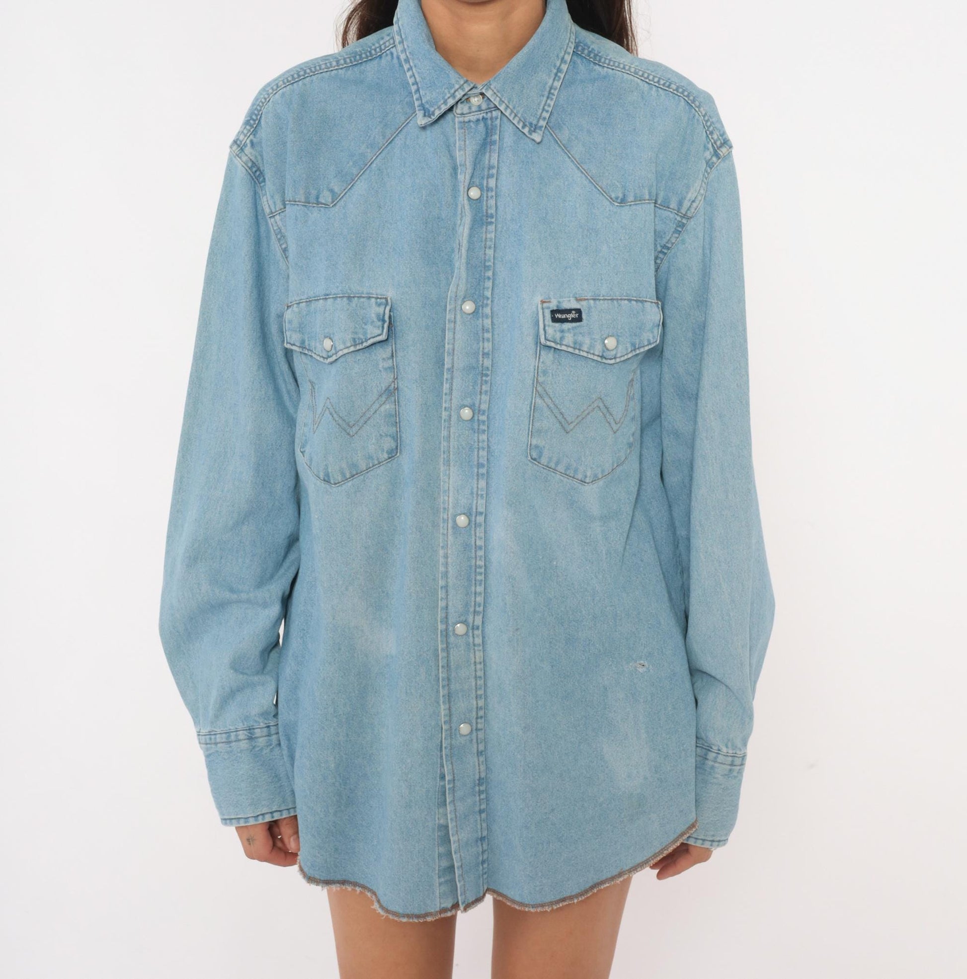90s Wrangler Western Denim Shirt Pearl Snap Light Blue Cotton Large L