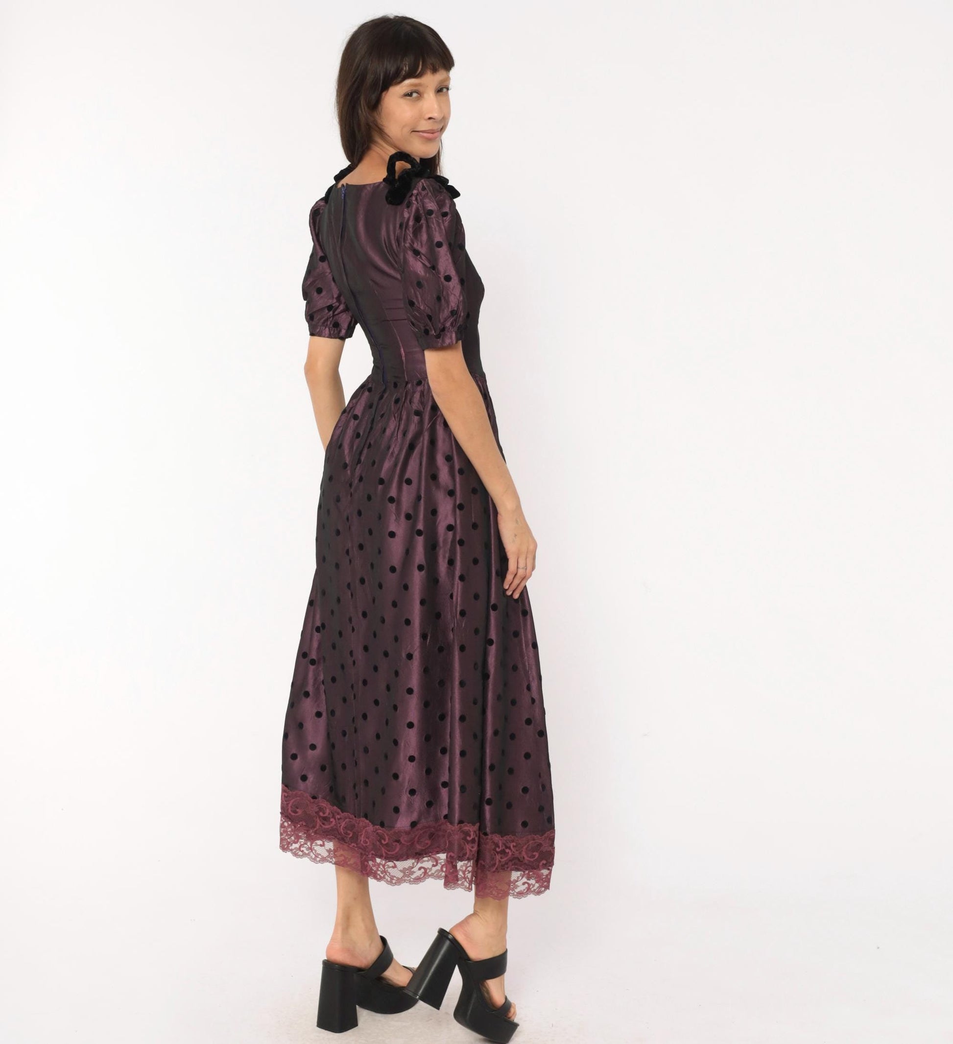 90s Plum Polka Dot Velvet Trim Puff Sleeve Gown V Neck Small