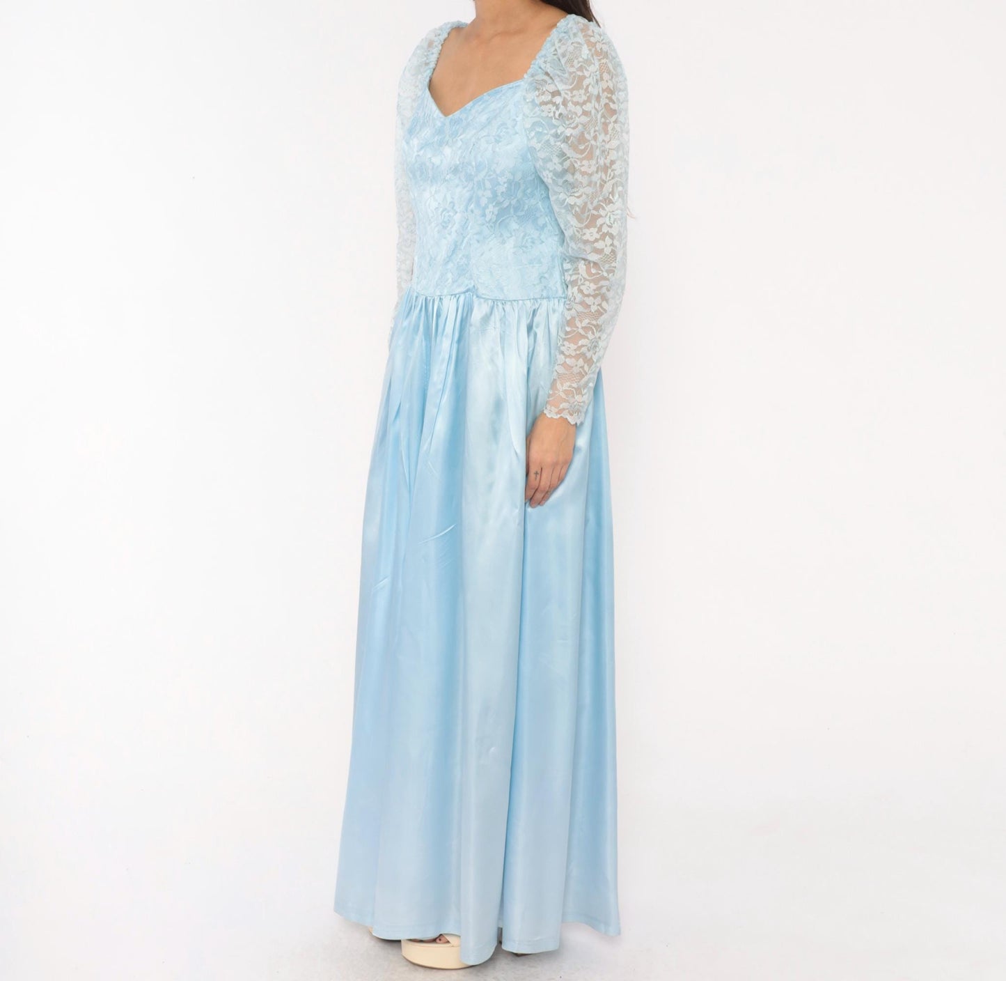 80s Sky Blue Lace Maxi Gown Sweetheart Neckline Drop Waist Bow Back Large L