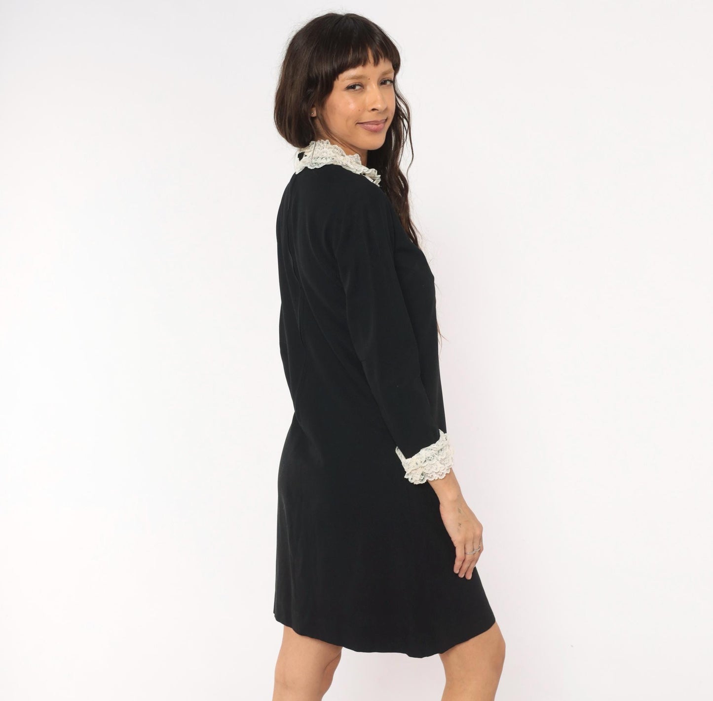 1970s Black Shift Dress Cream Lace Bib Collar Long Sleeve Knee Small