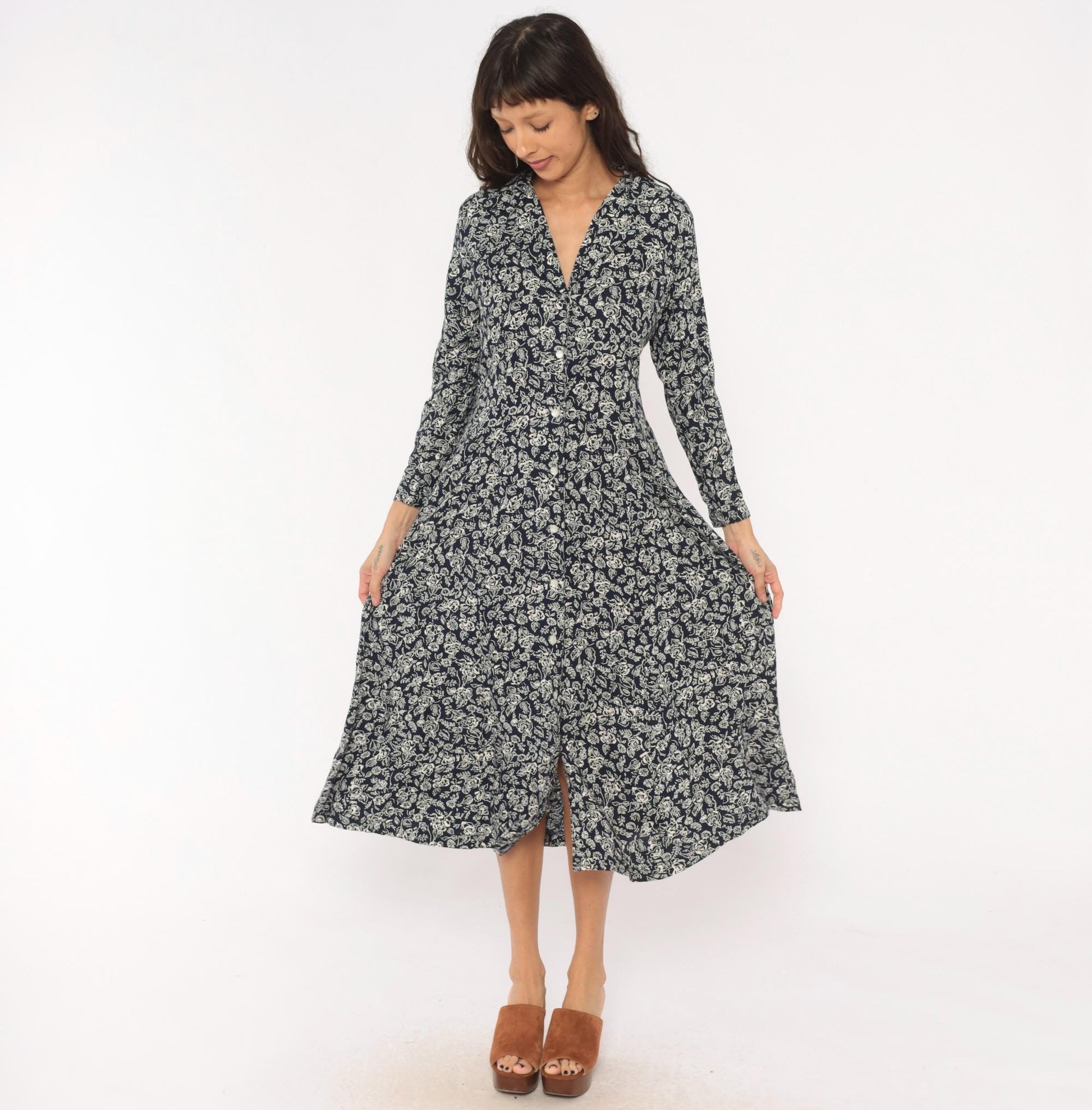90s Two Twenty Floral Button Front Midi Dress Navy Cream Rose Print Medium M