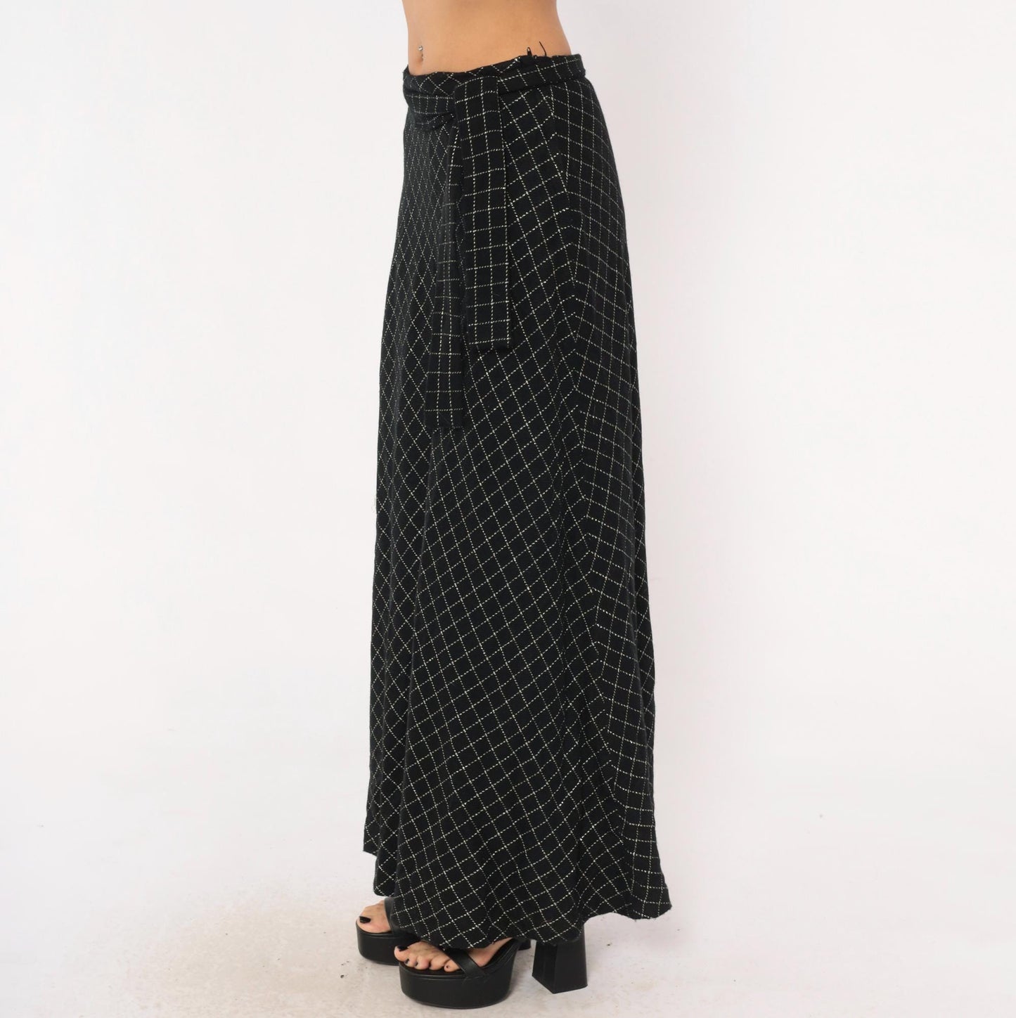 70s Signature Black Maxi Skirt Diamond Quilted Silver Metallic Medium M