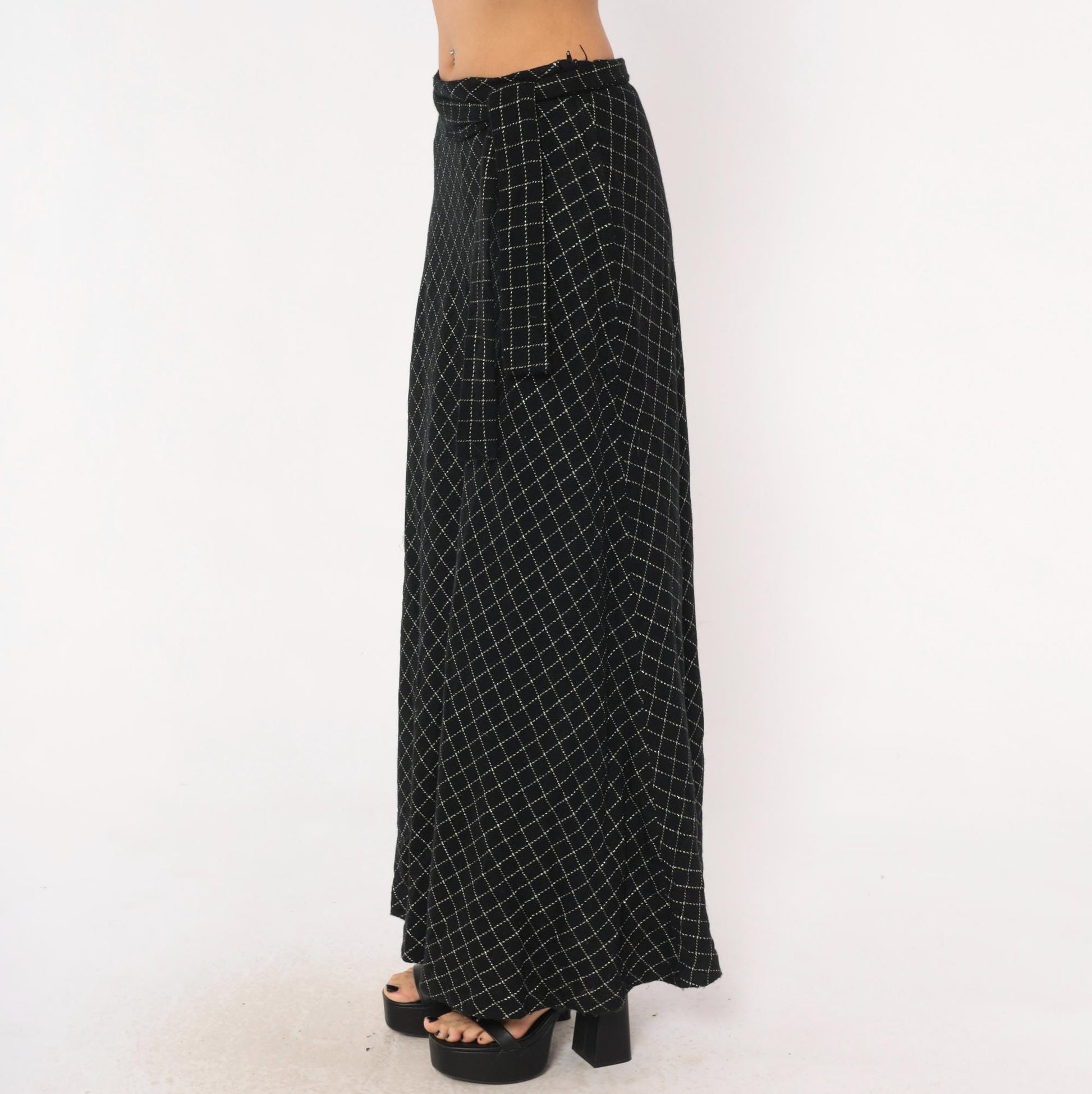 70s Signature Black Maxi Skirt Diamond Quilted Silver Metallic Medium M