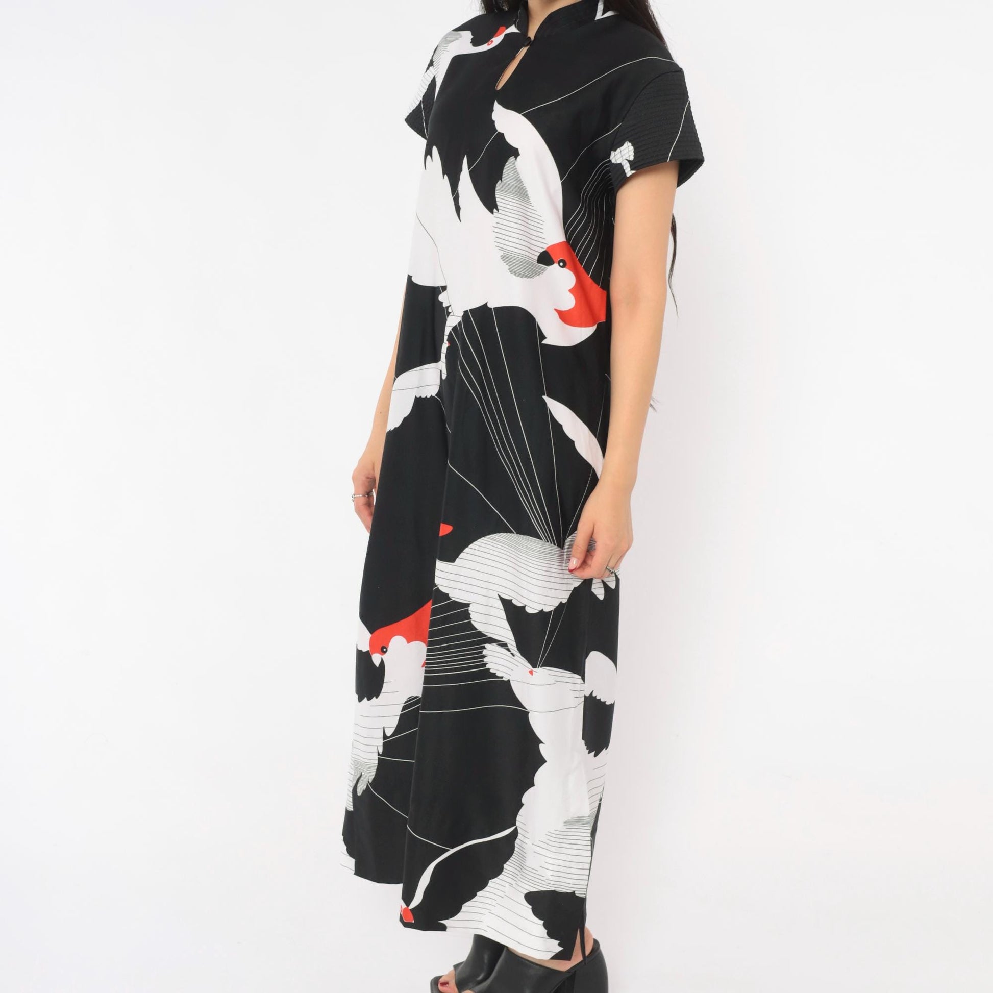 70s Tori Richard Crane Print Maxi Dress Black White Red Mandarin Collar Medium M