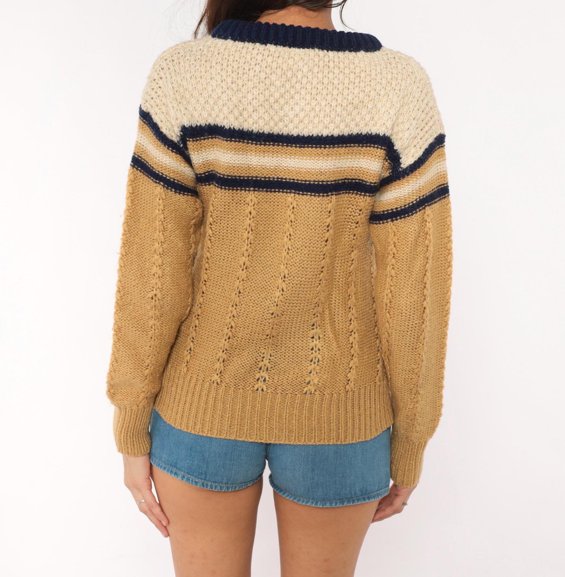 70s Fully Fashioned Cable Knit V-Neck Sweater Tan Navy Cream Striped Small