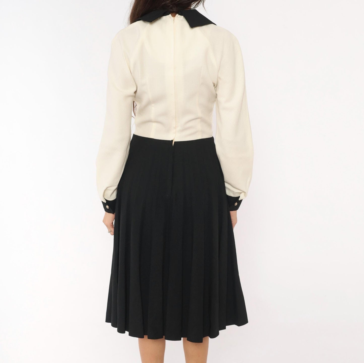 70s Herman Marcus Cream Black Colorblock Polo Dress Knee Length Small